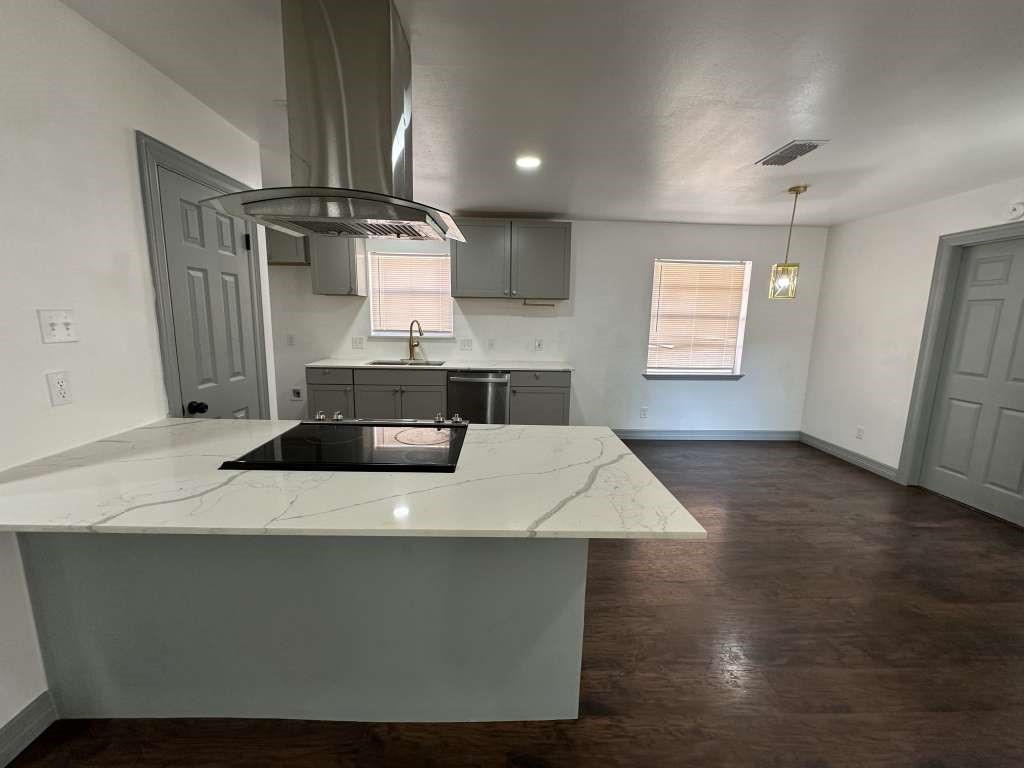 5850 Paisley Street, Houston, TX 77096