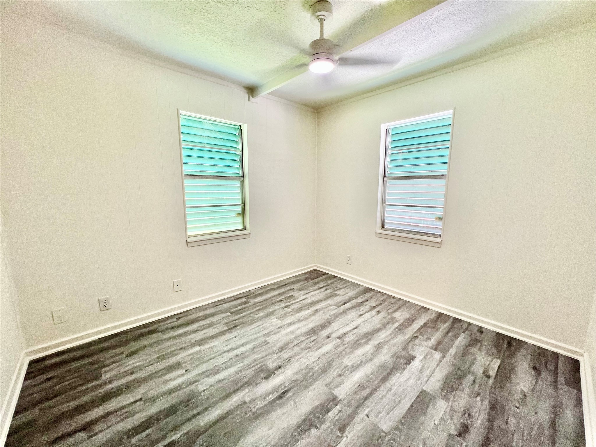 11815 15th Street, Santa Fe, TX 77510