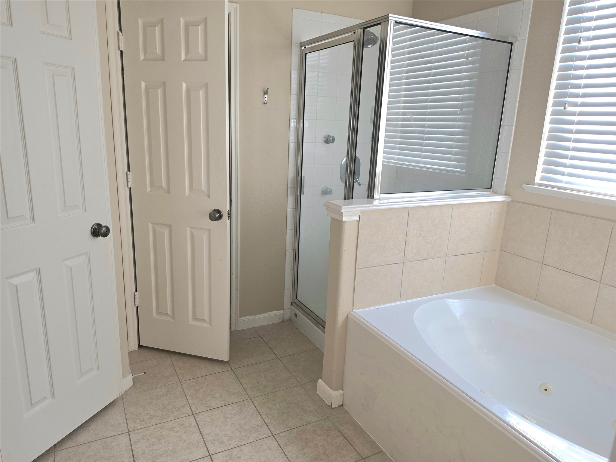 20110 Jasper Oaks Drive, Cypress, TX 77433