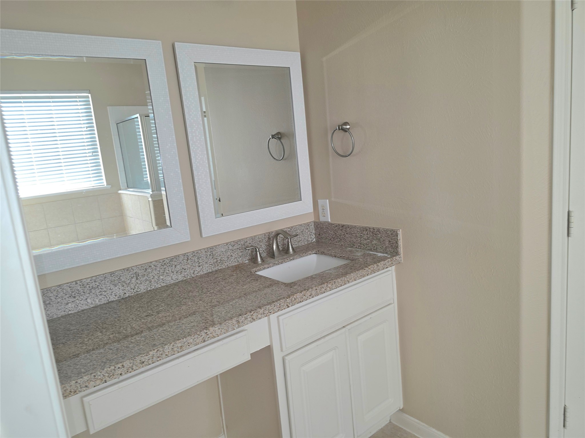 20110 Jasper Oaks Drive, Cypress, TX 77433