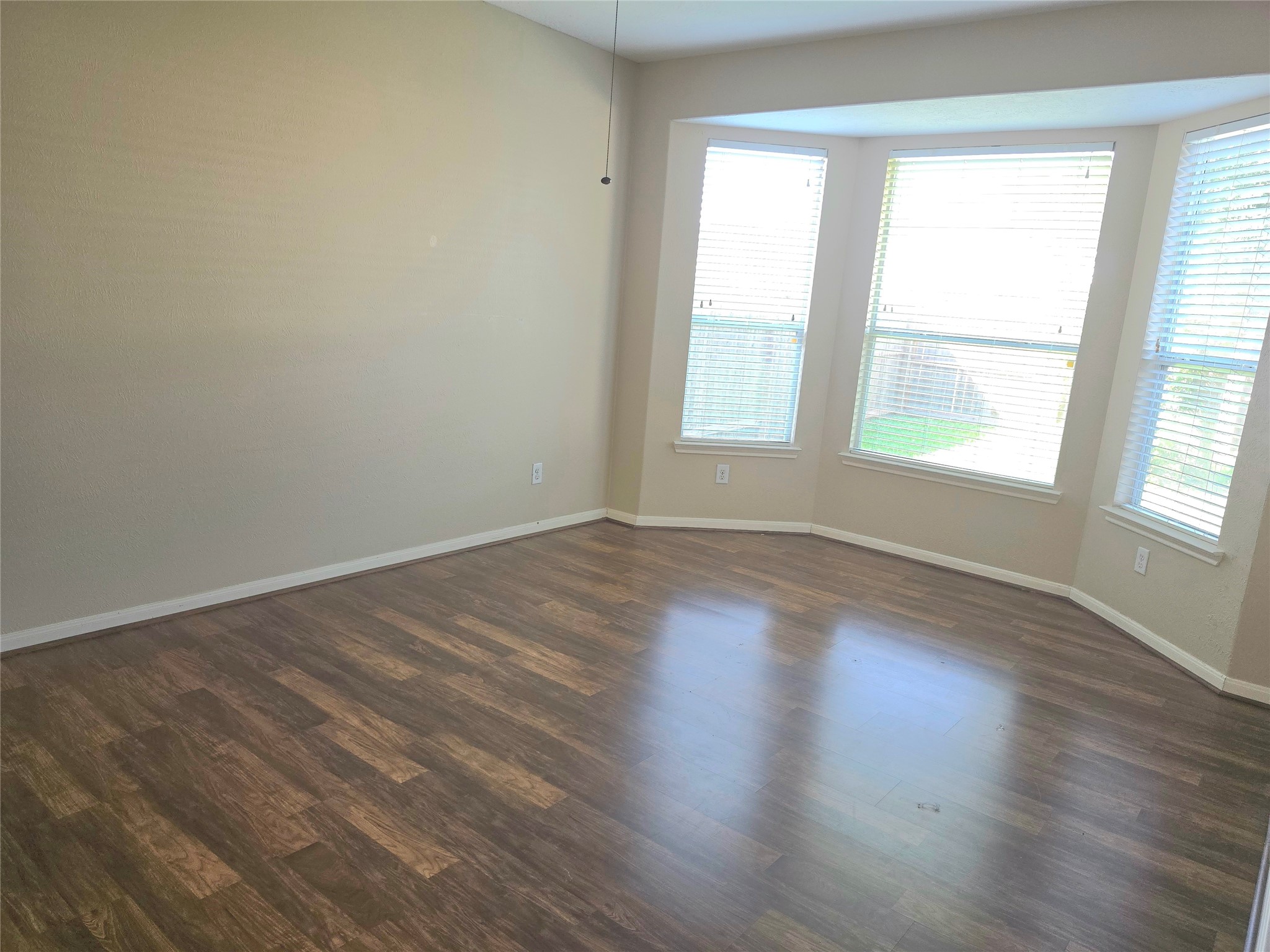 20110 Jasper Oaks Drive, Cypress, TX 77433