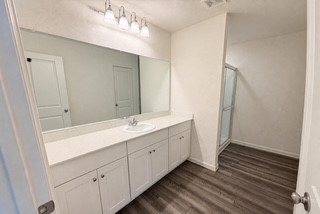 718 Amesbury Road, Conroe, TX 77316