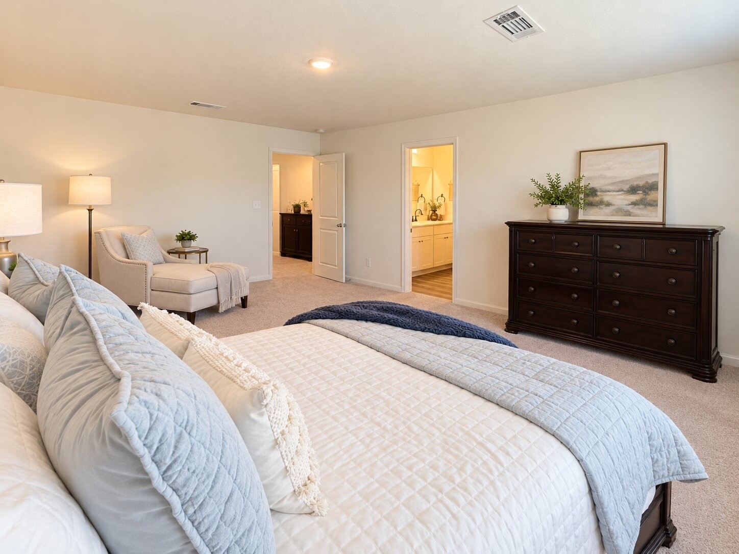 718 Amesbury Road, Conroe, TX 77316