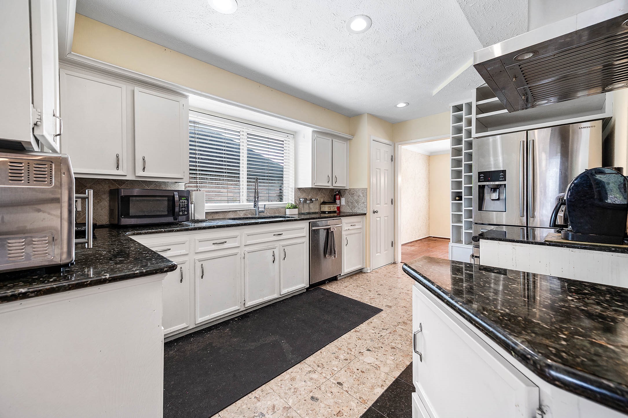 2703 Planters Street, Sugar Land, TX 77479