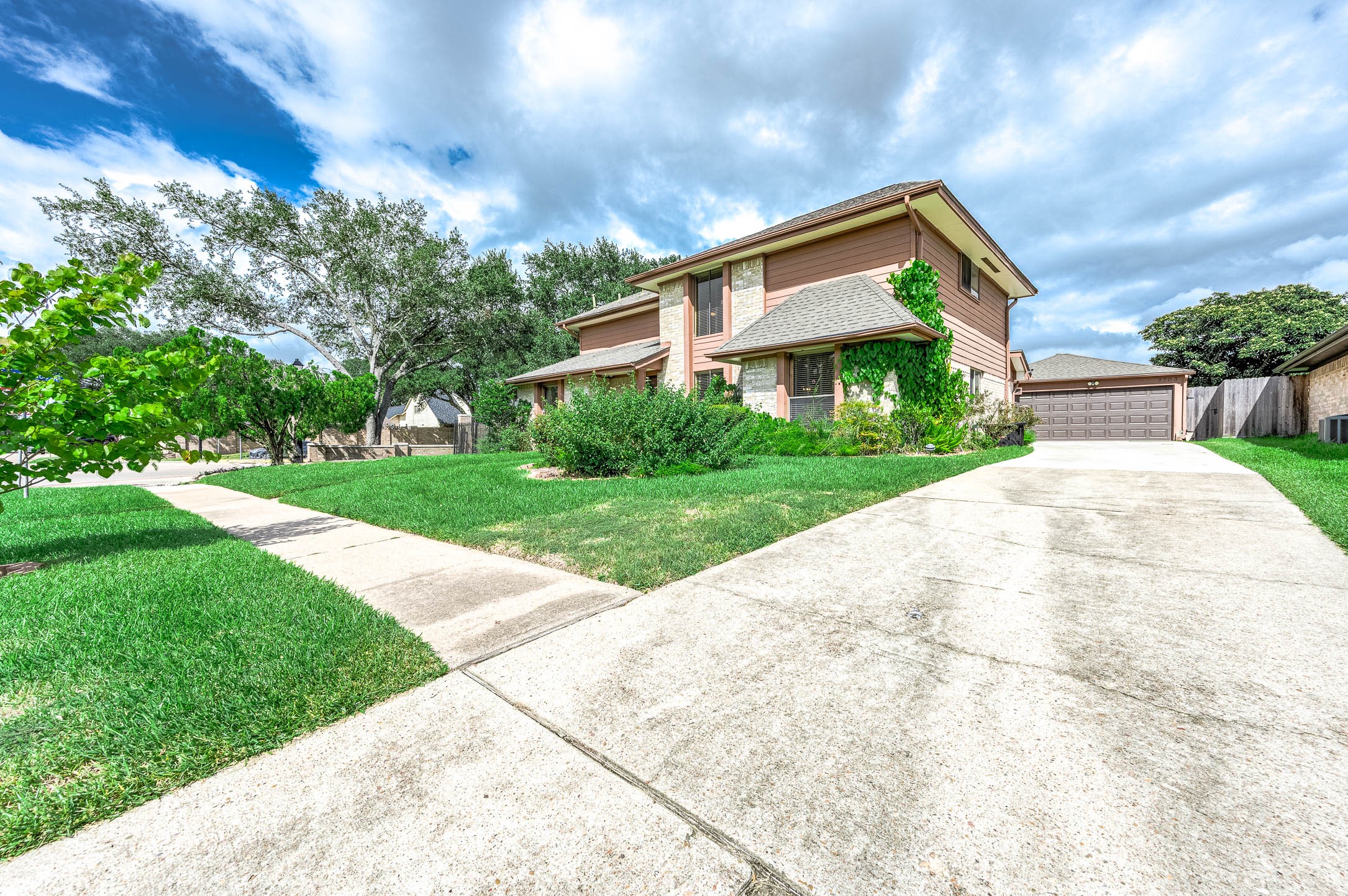2703 Planters Street, Sugar Land, TX 77479