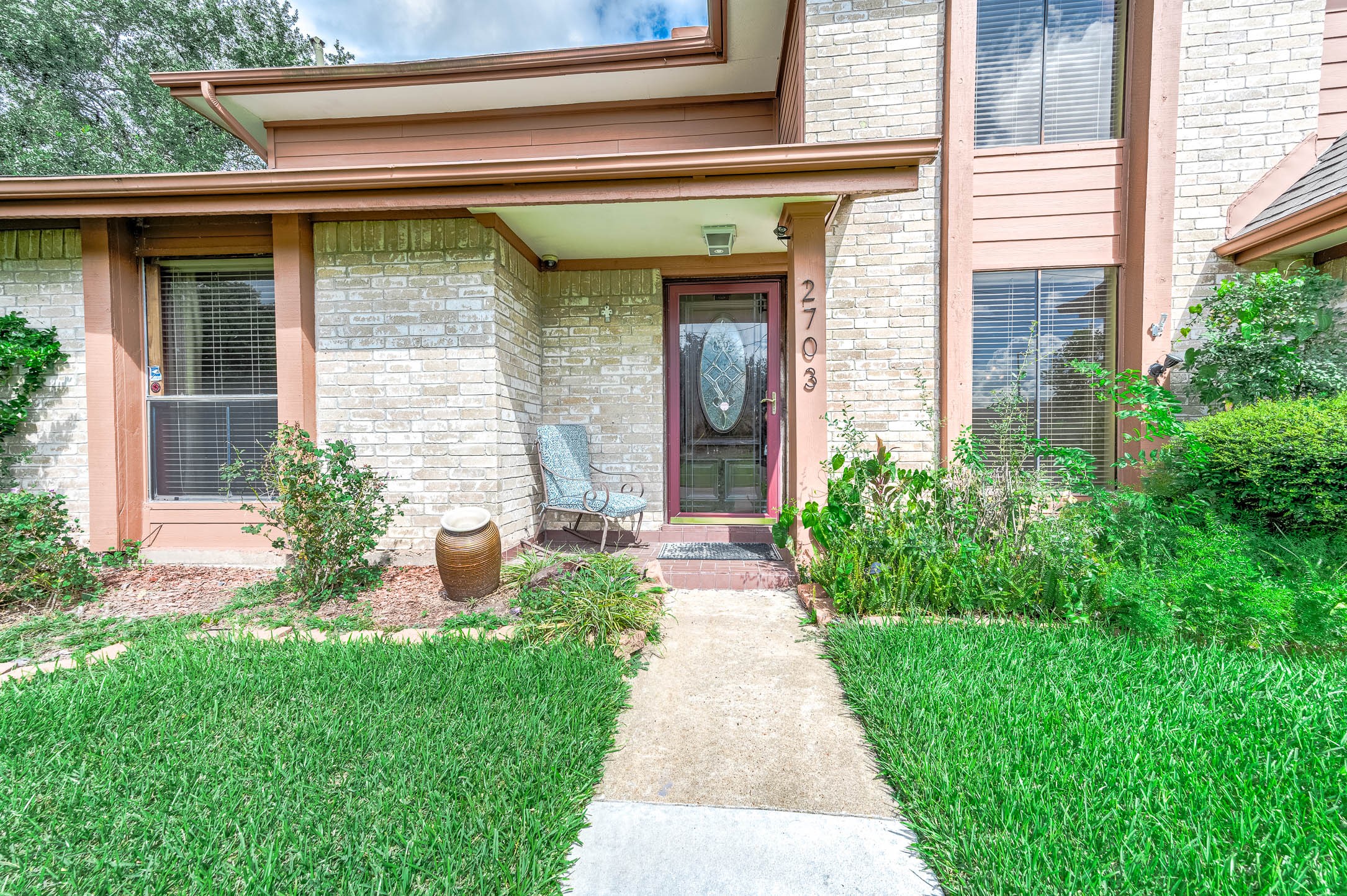 2703 Planters Street, Sugar Land, TX 77479