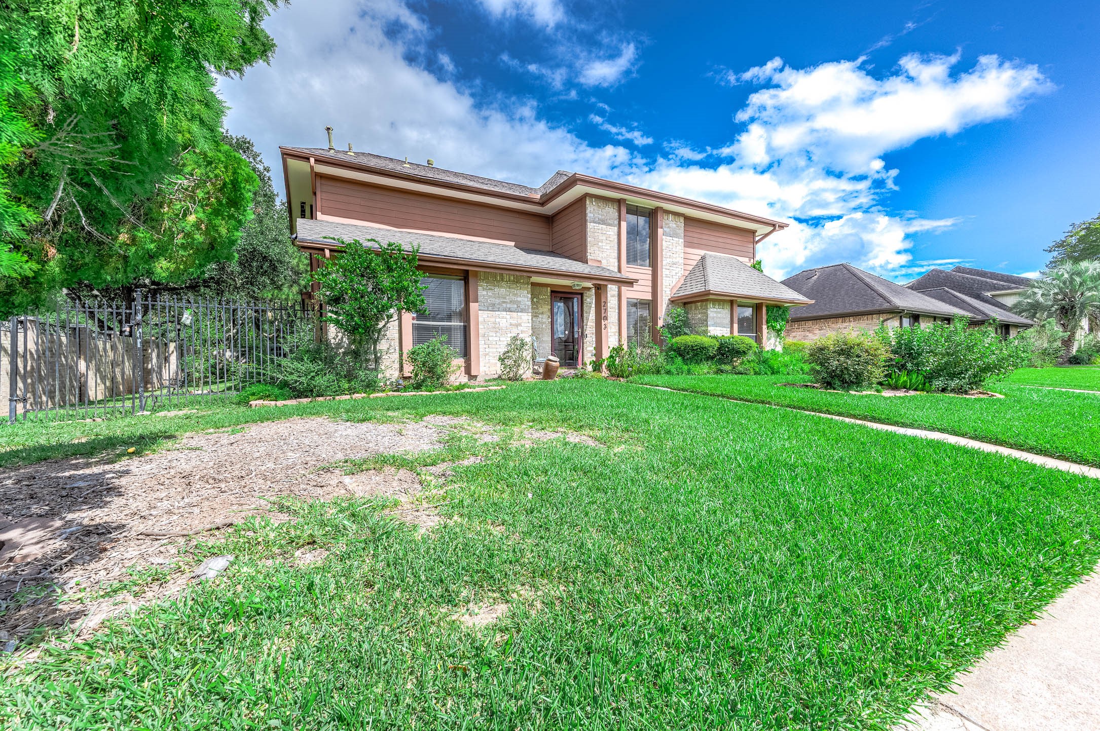 2703 Planters Street, Sugar Land, TX 77479