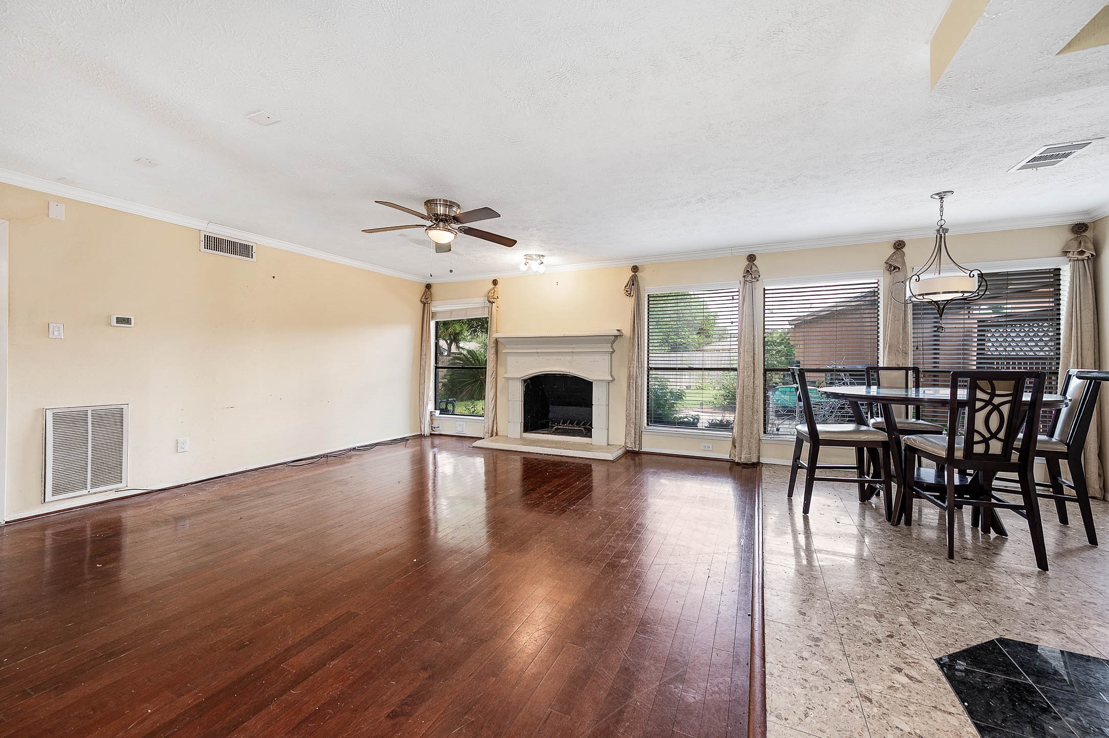 2703 Planters Street, Sugar Land, TX 77479