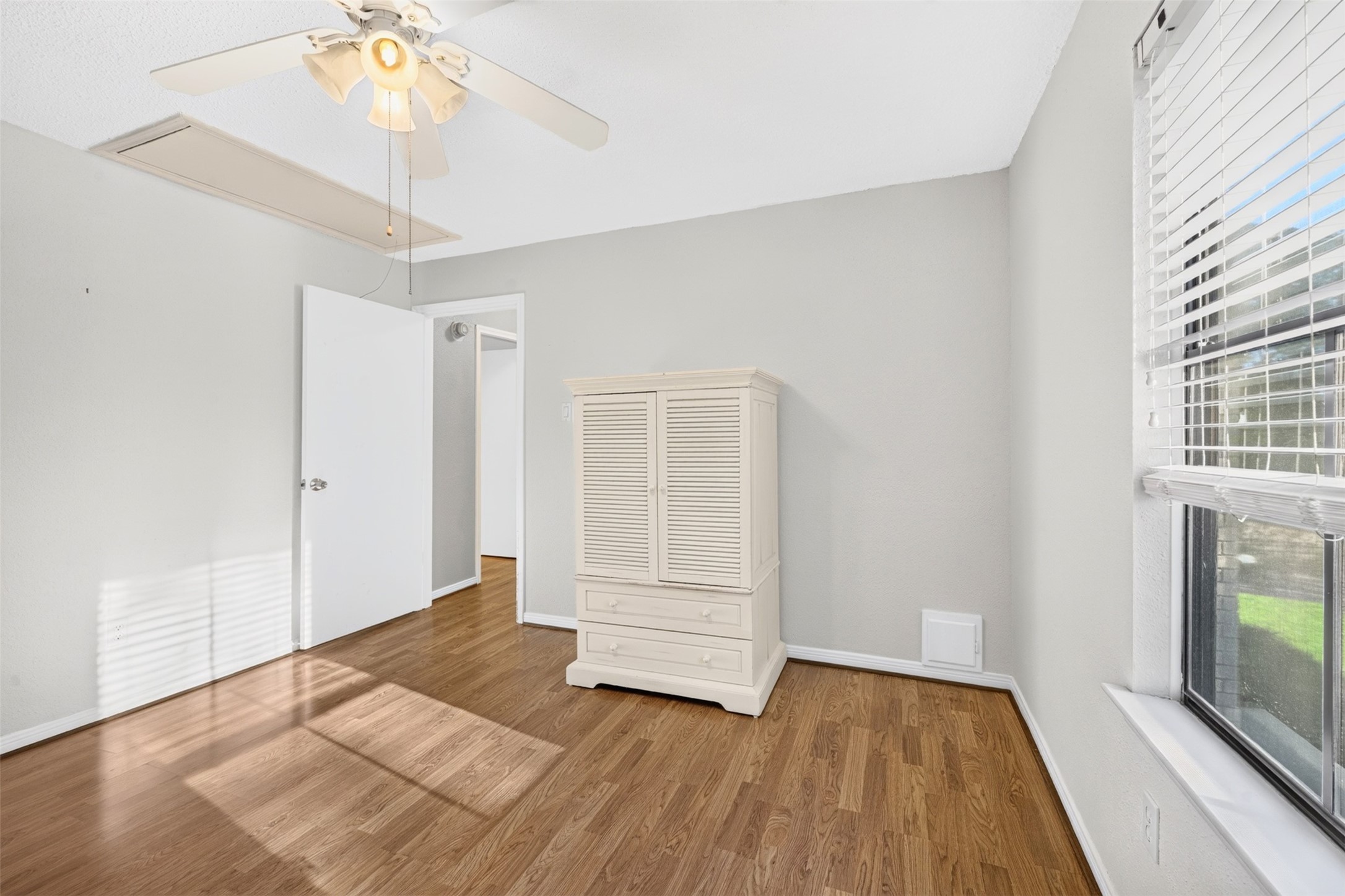 2906 Pioneer Pass, Sugar Land, TX 77479
