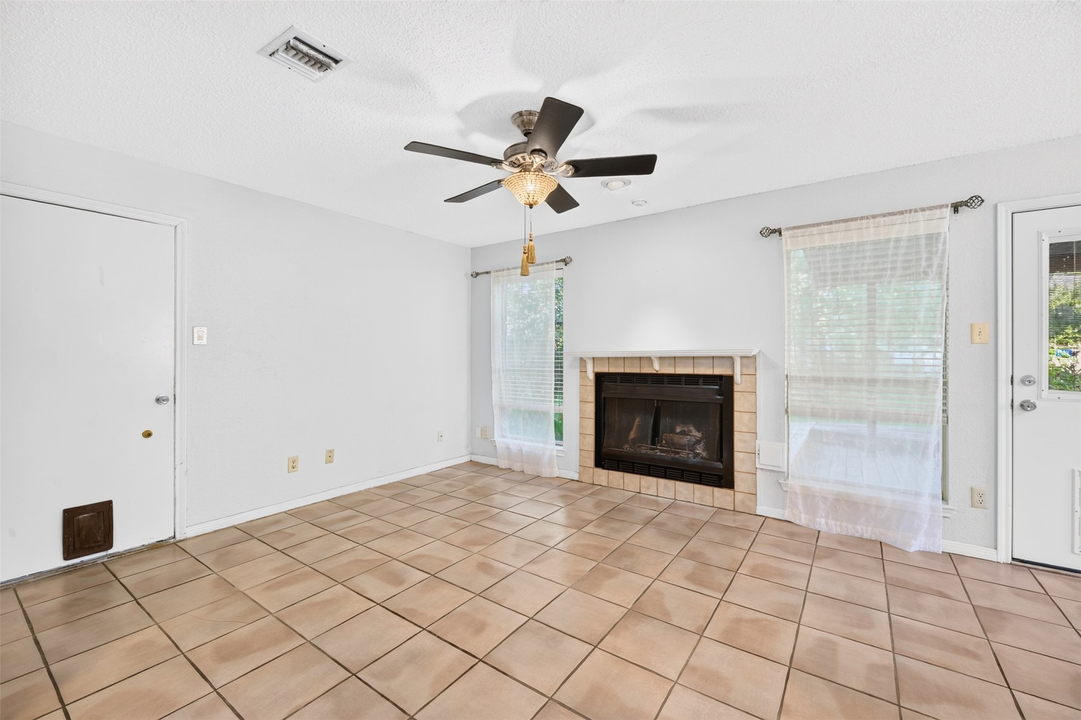 2906 Pioneer Pass, Sugar Land, TX 77479