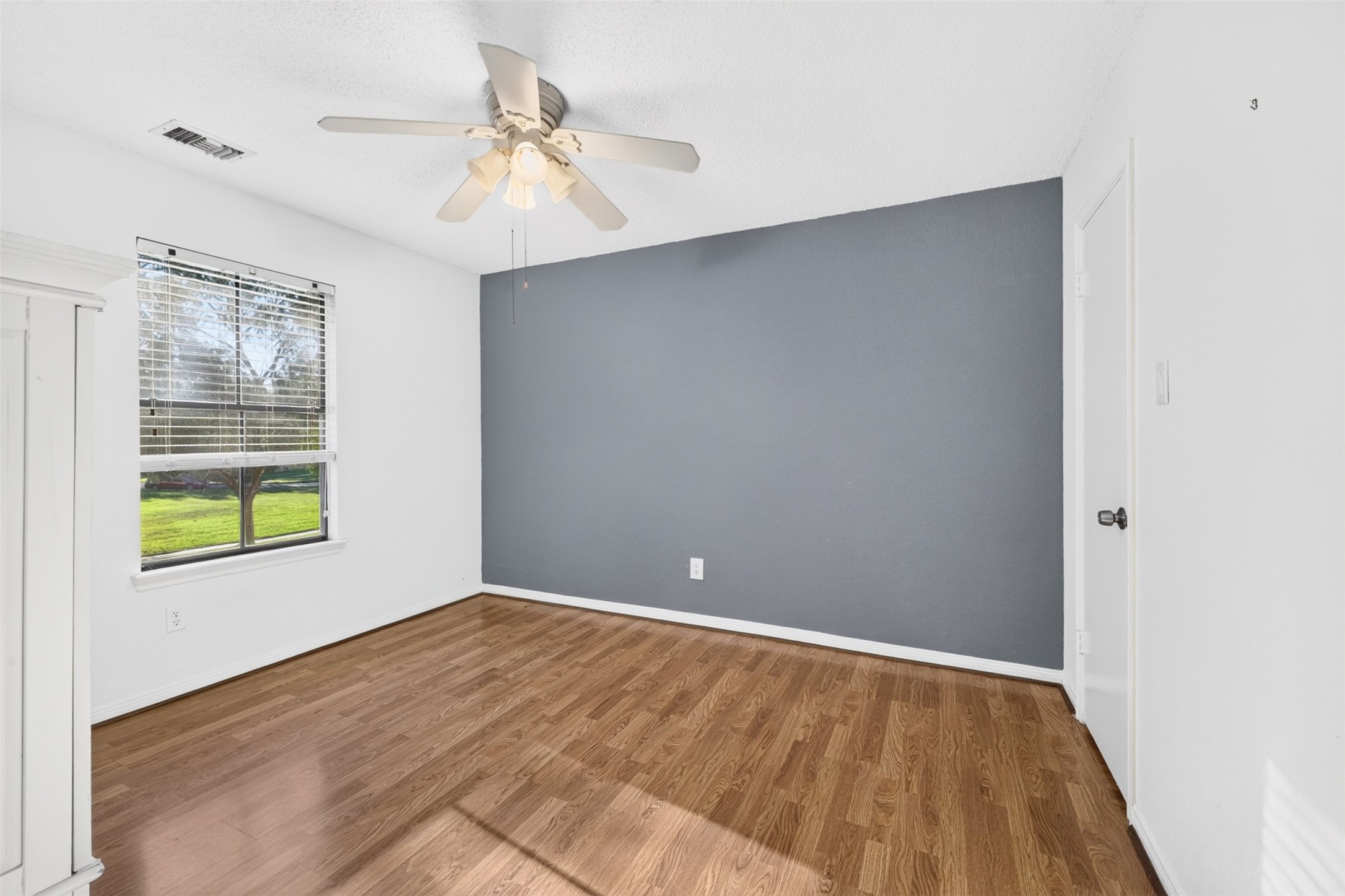2906 Pioneer Pass, Sugar Land, TX 77479
