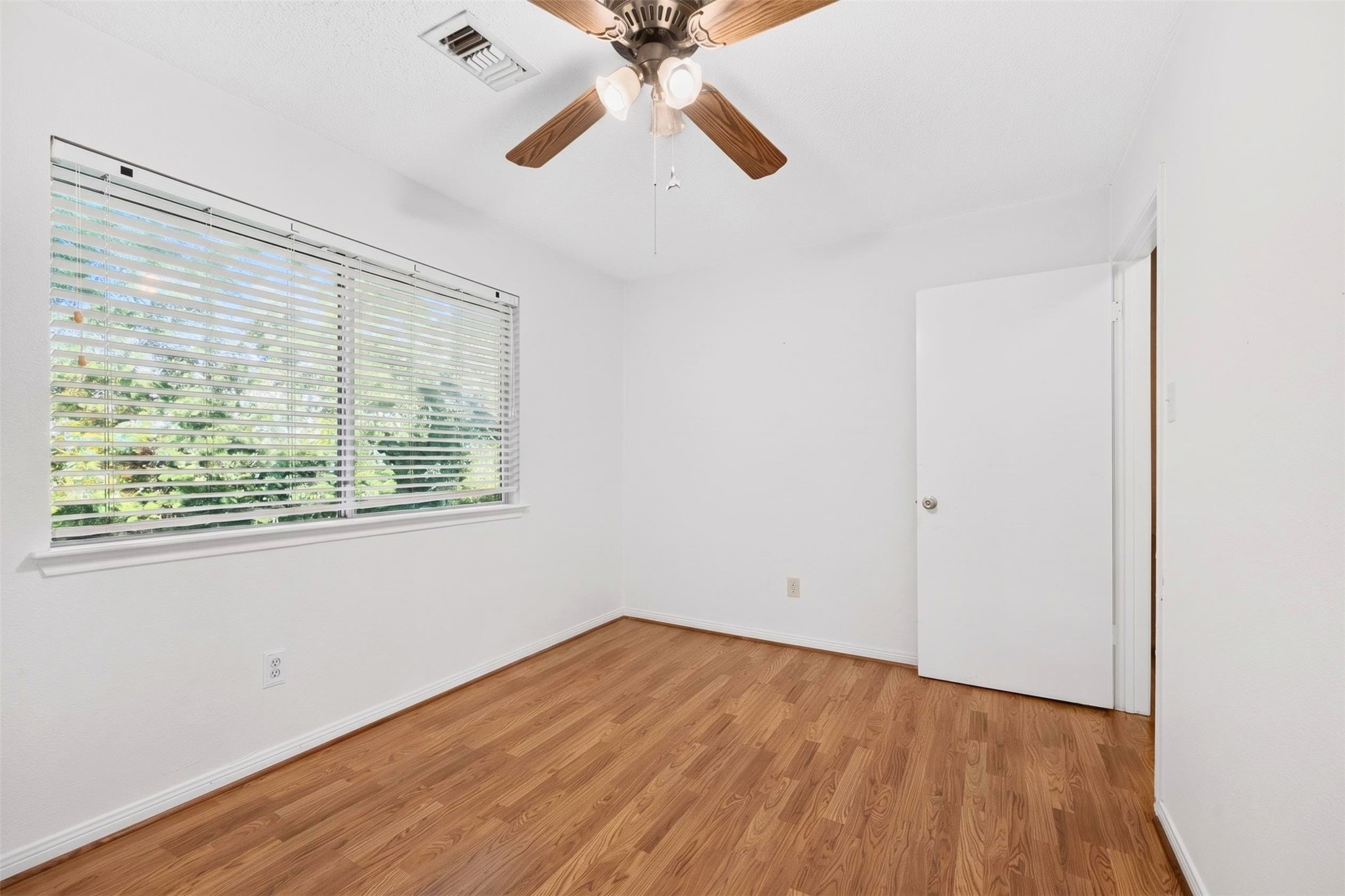 2906 Pioneer Pass, Sugar Land, TX 77479
