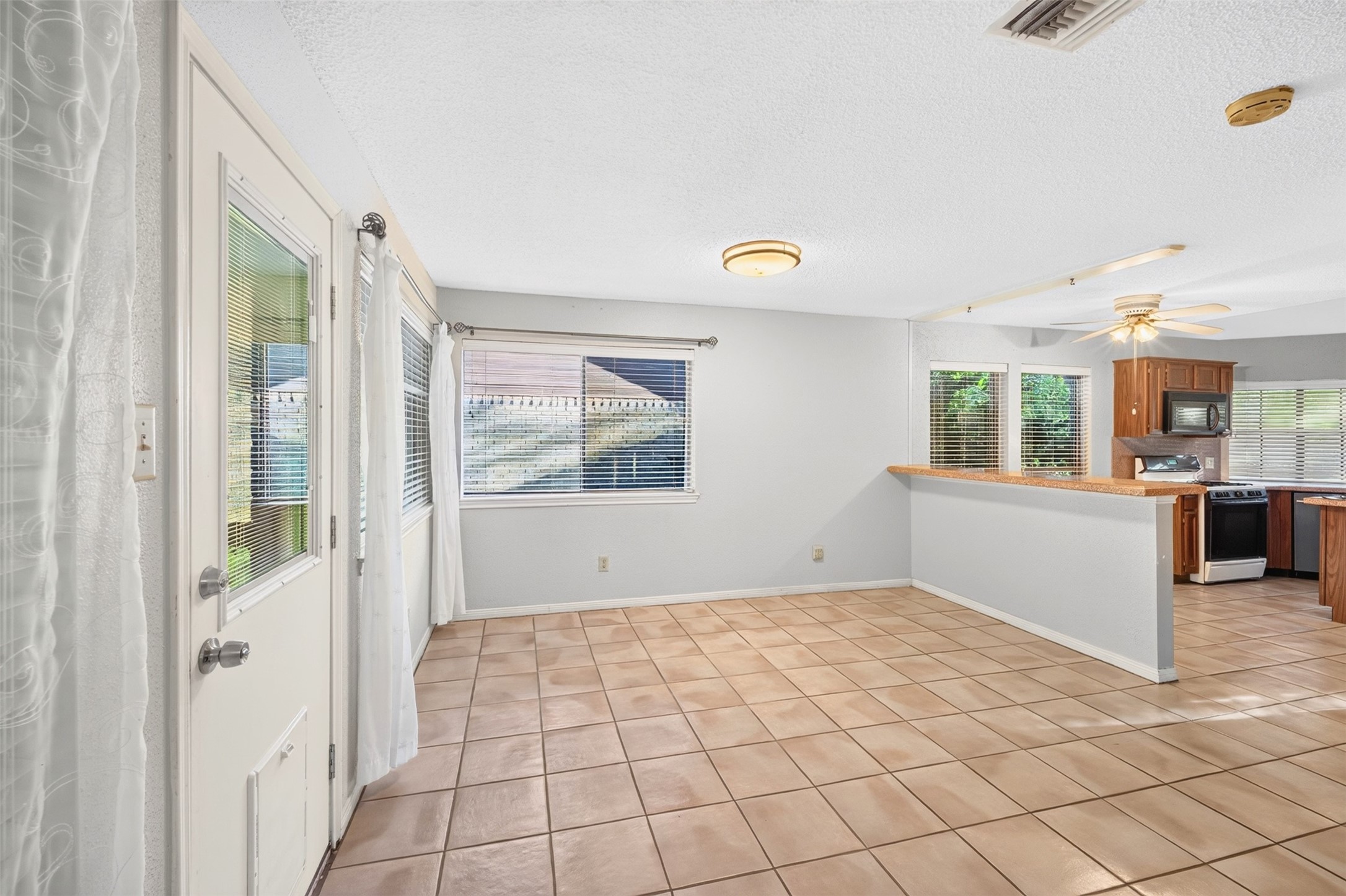 2906 Pioneer Pass, Sugar Land, TX 77479
