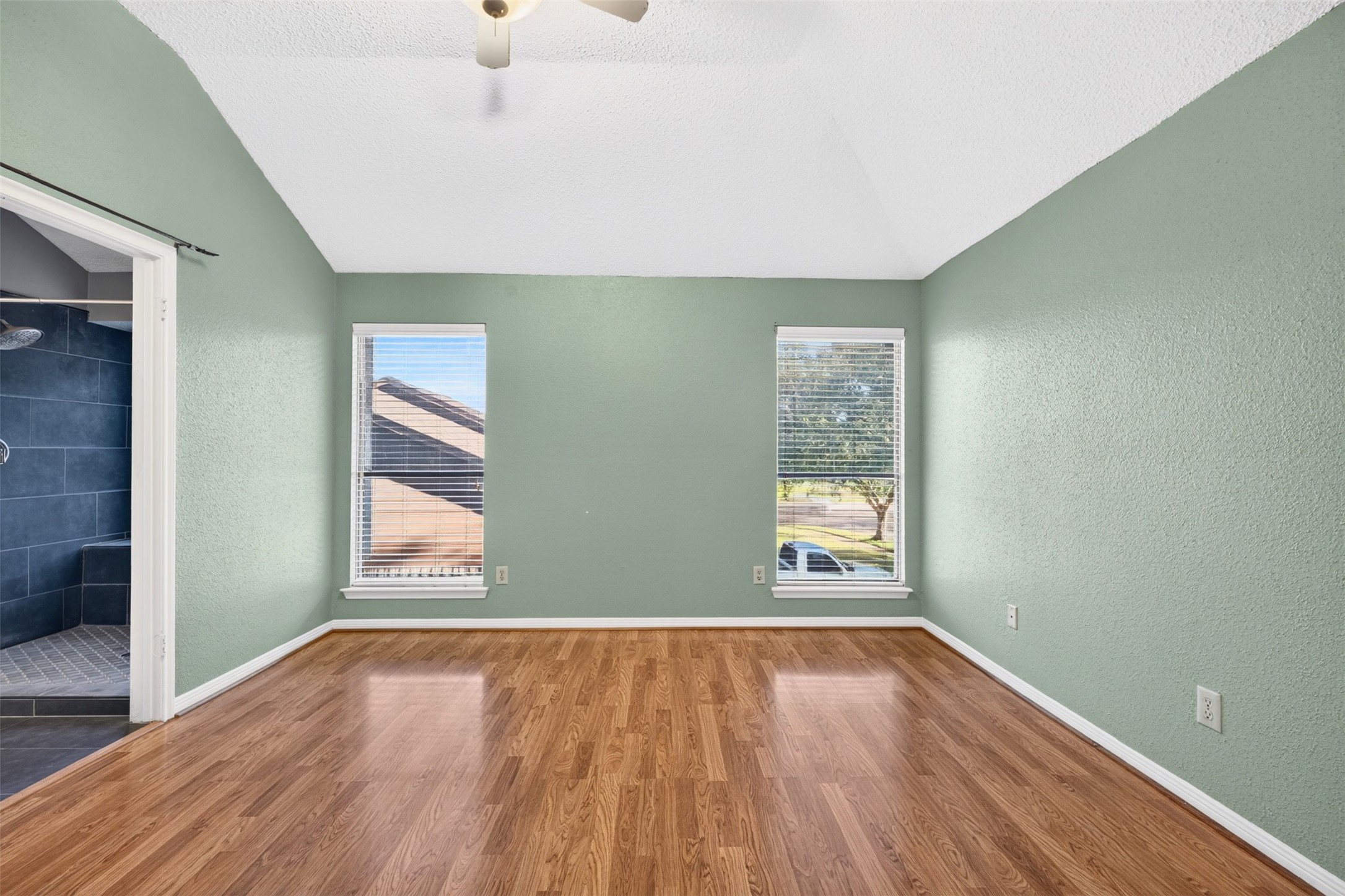 2906 Pioneer Pass, Sugar Land, TX 77479