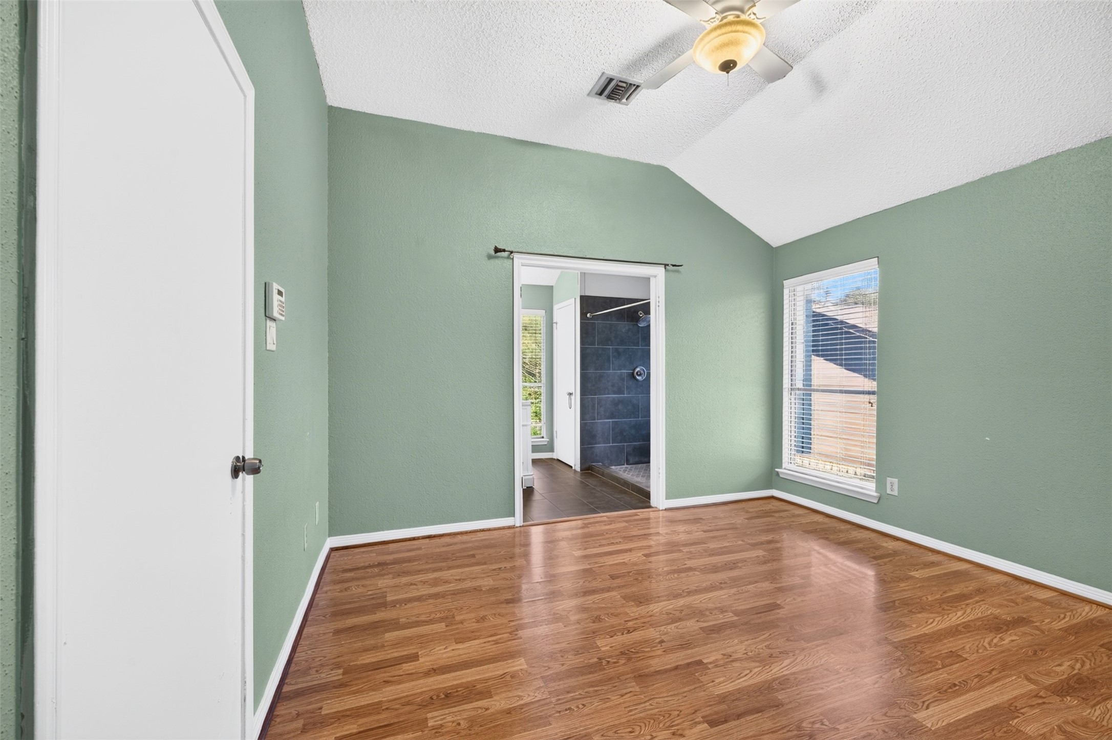 2906 Pioneer Pass, Sugar Land, TX 77479