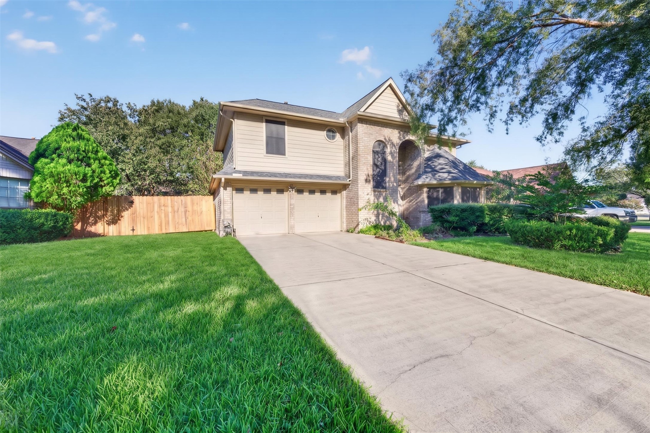 2906 Pioneer Pass, Sugar Land, TX 77479