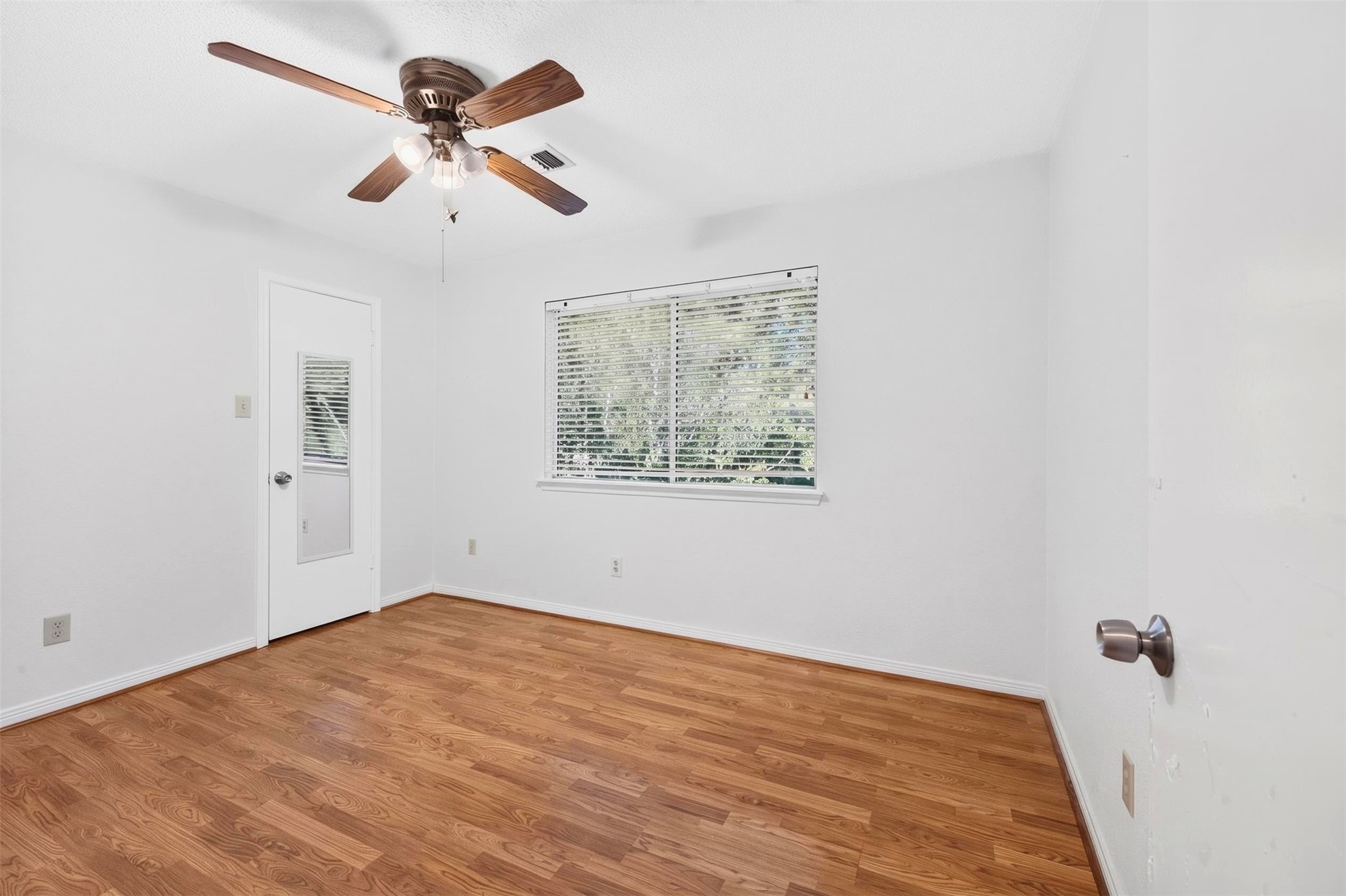 2906 Pioneer Pass, Sugar Land, TX 77479