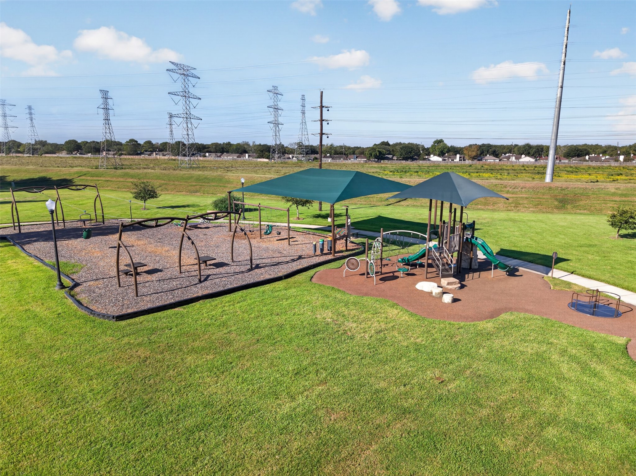 2906 Pioneer Pass, Sugar Land, TX 77479