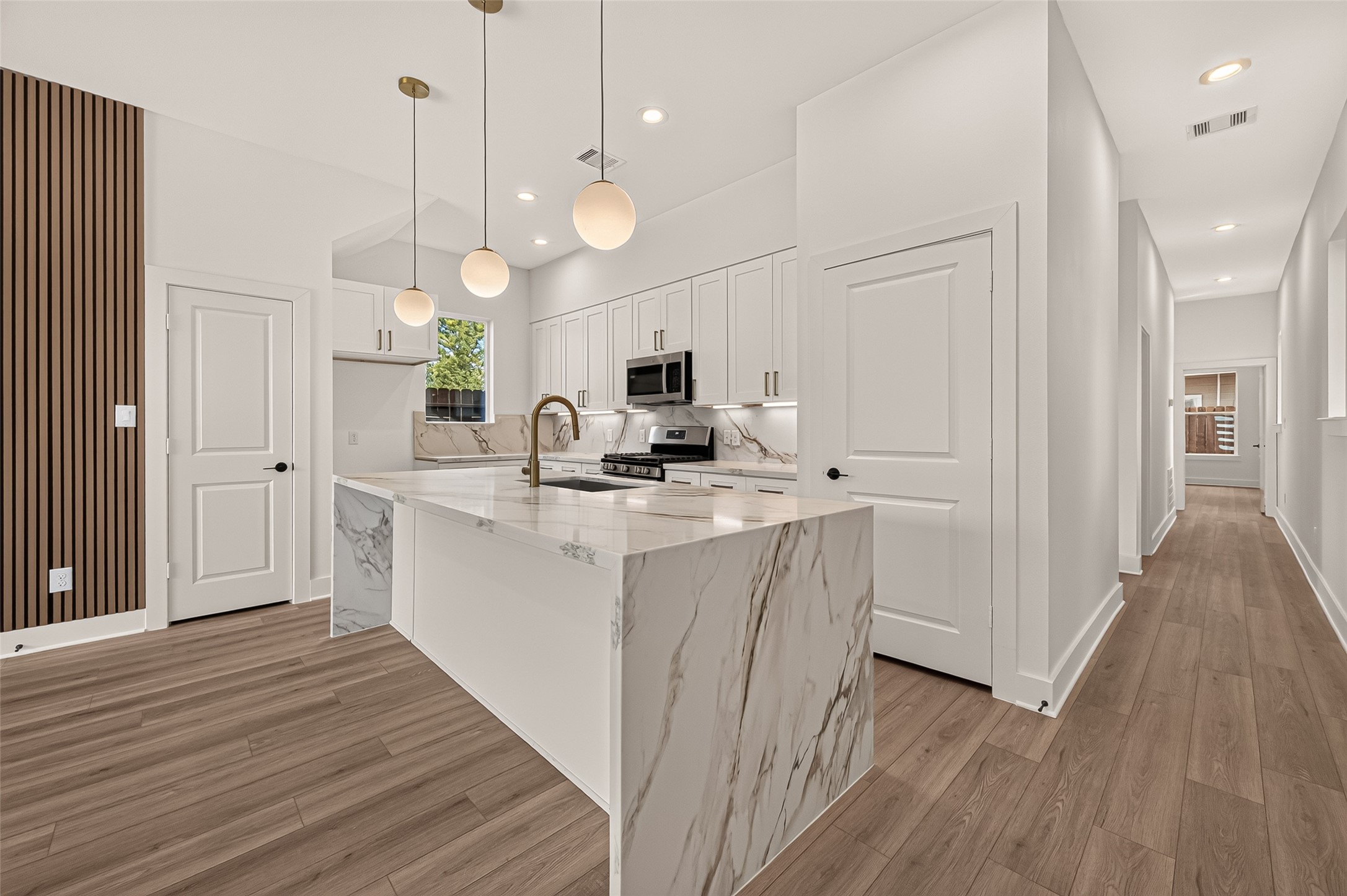 3313 Sampson Street, Houston, TX 77004