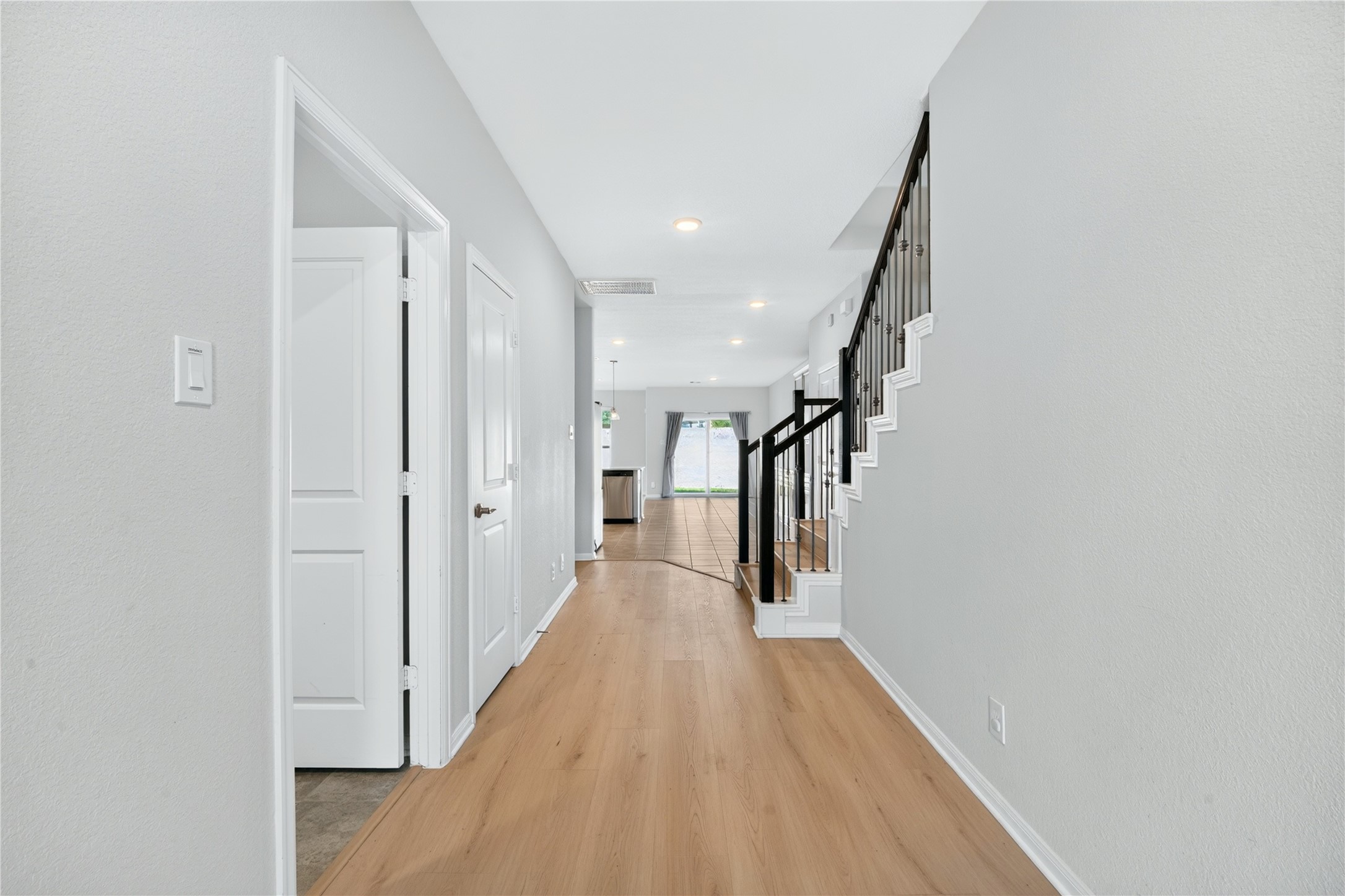 2129 Solstice Boulevard, Spring, TX 77386 2129 Solstice Boulevard, Spring, TX 77386