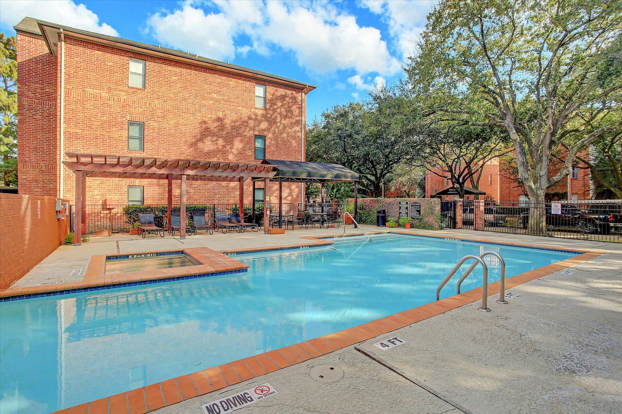 Sparkling pool just steps away from unit #512.