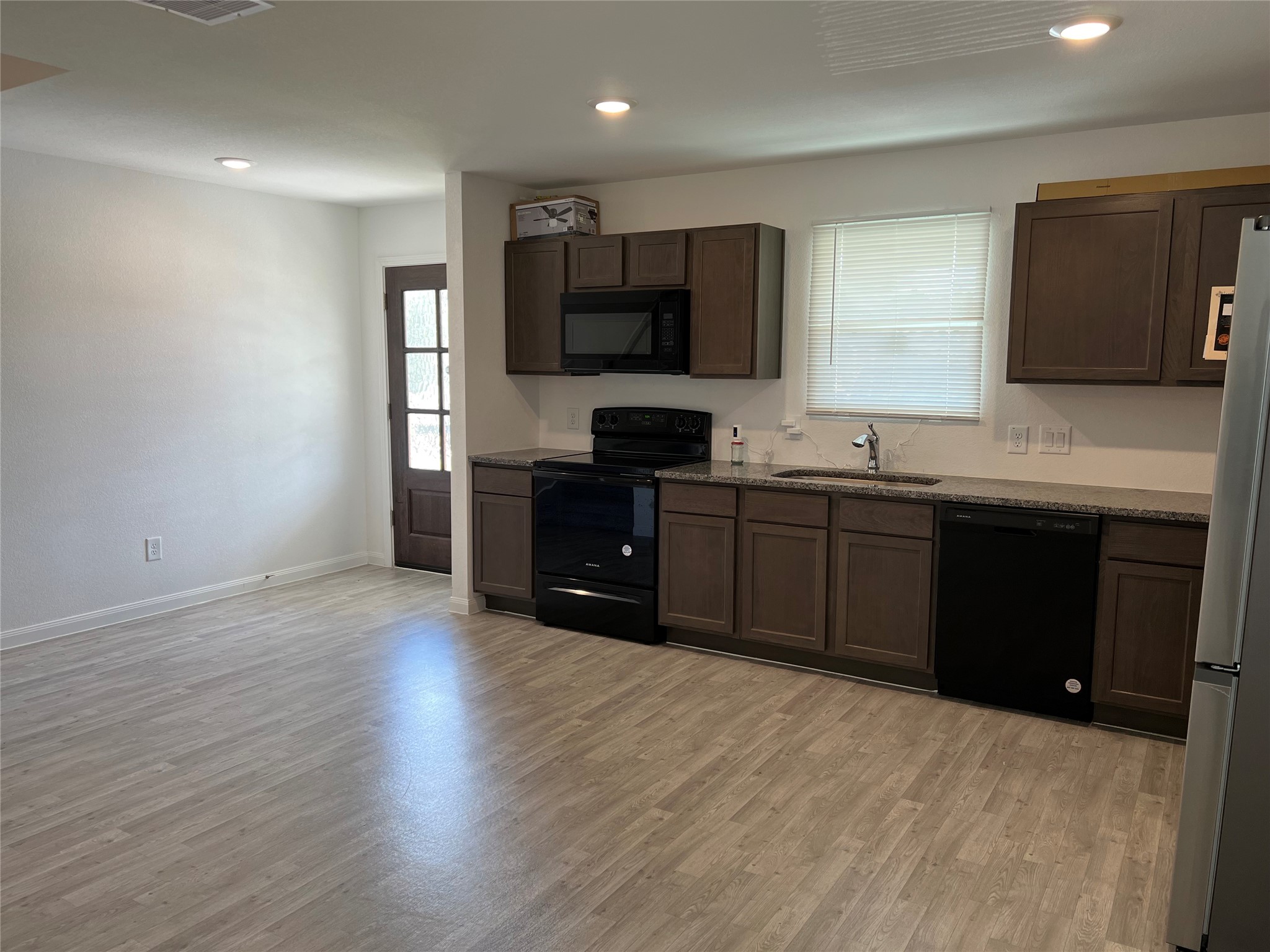 17074 Marie Village Drive, Conroe, TX 77306