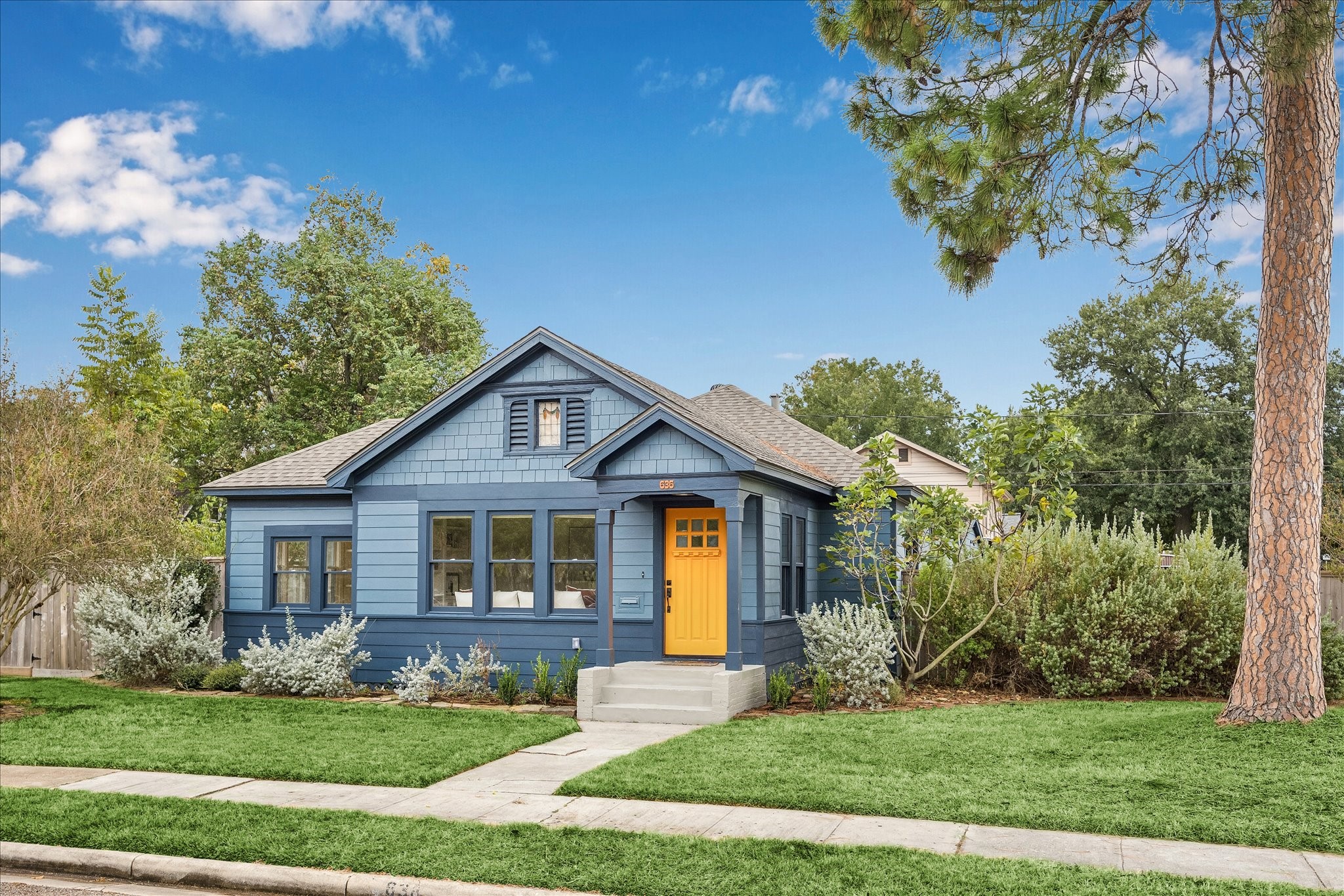 636 Pizer Street, Houston, TX 77009
