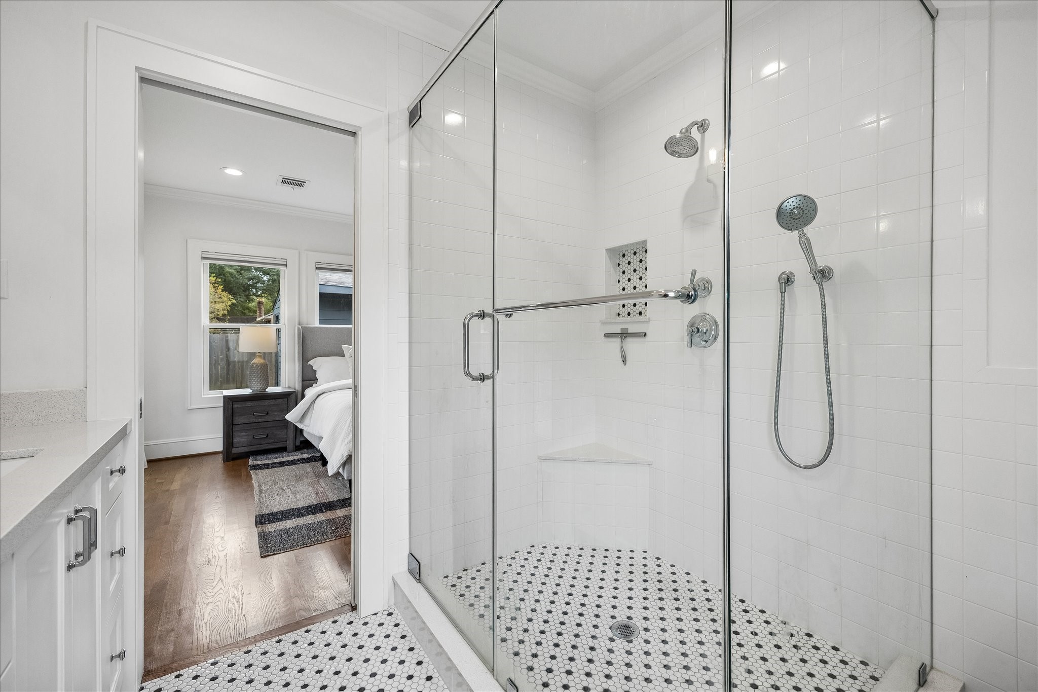 636 Pizer Street, Houston, TX 77009