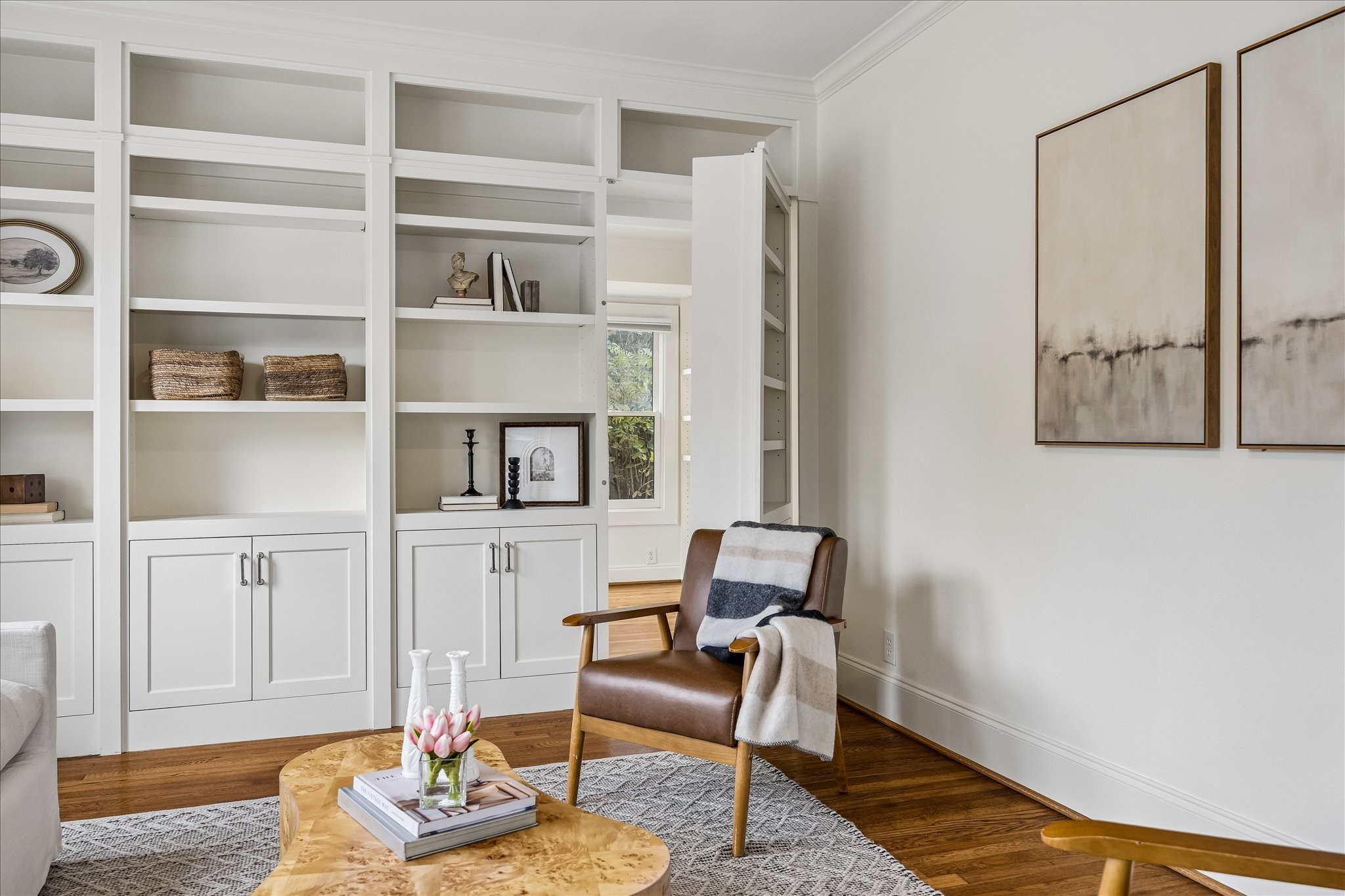 Including a hidden door to the third bedroom