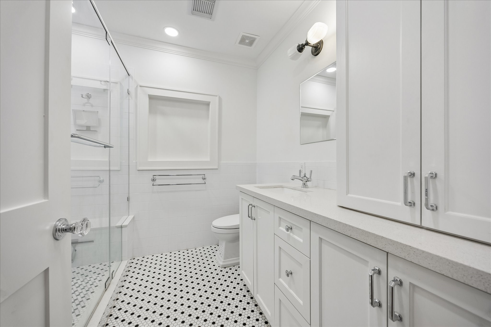 Updated hall bathroom