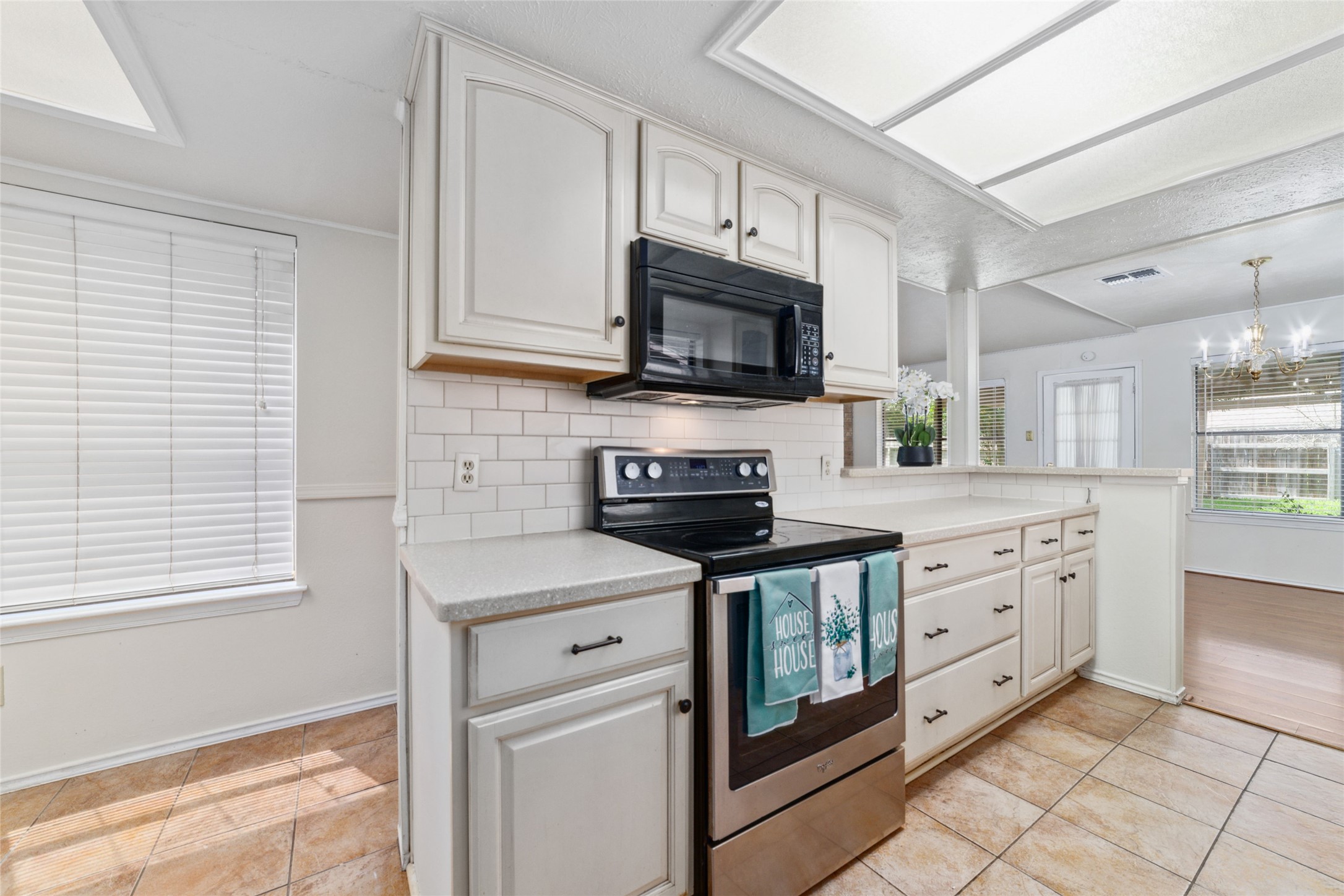 14210 Swanfield Drive, Houston, TX 77083