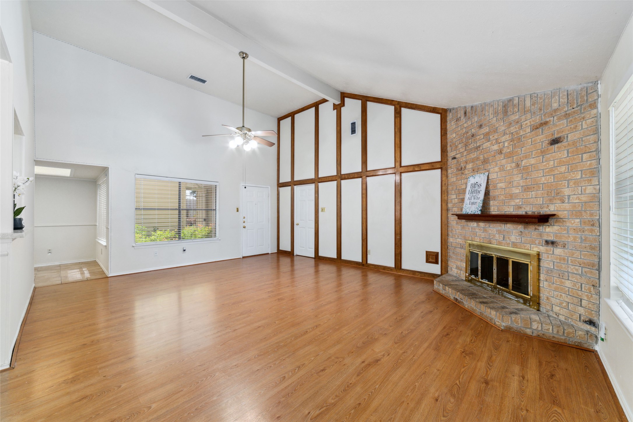 14210 Swanfield Drive, Houston, TX 77083