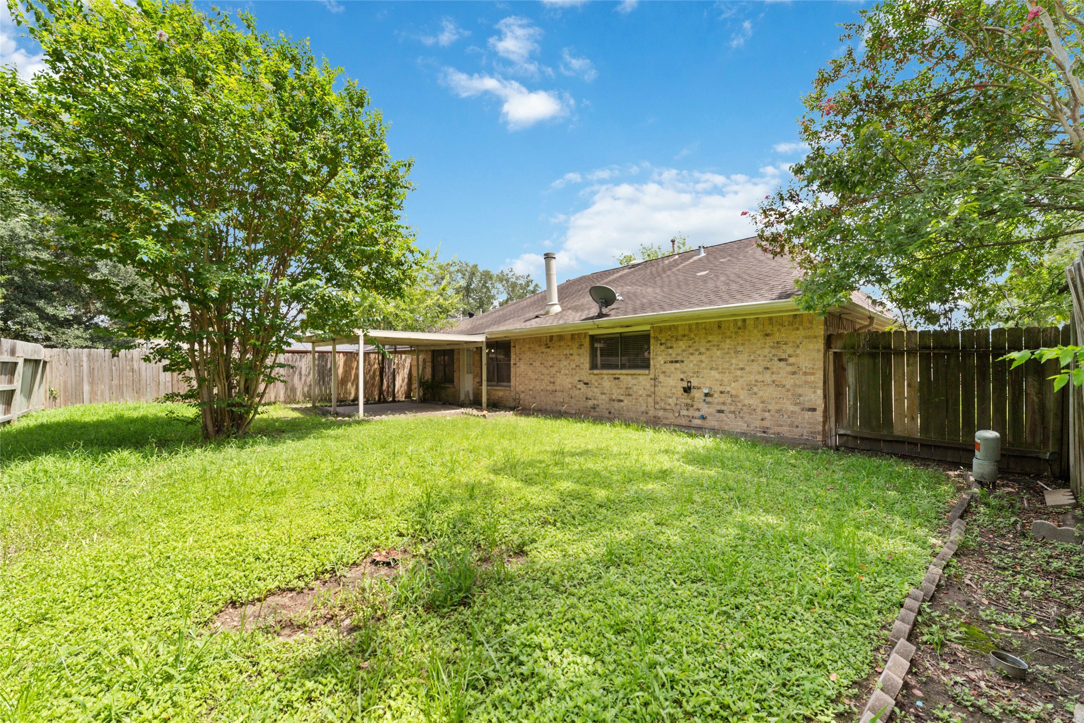 14210 Swanfield Drive, Houston, TX 77083 14210 Swanfield Drive, Houston, TX 77083