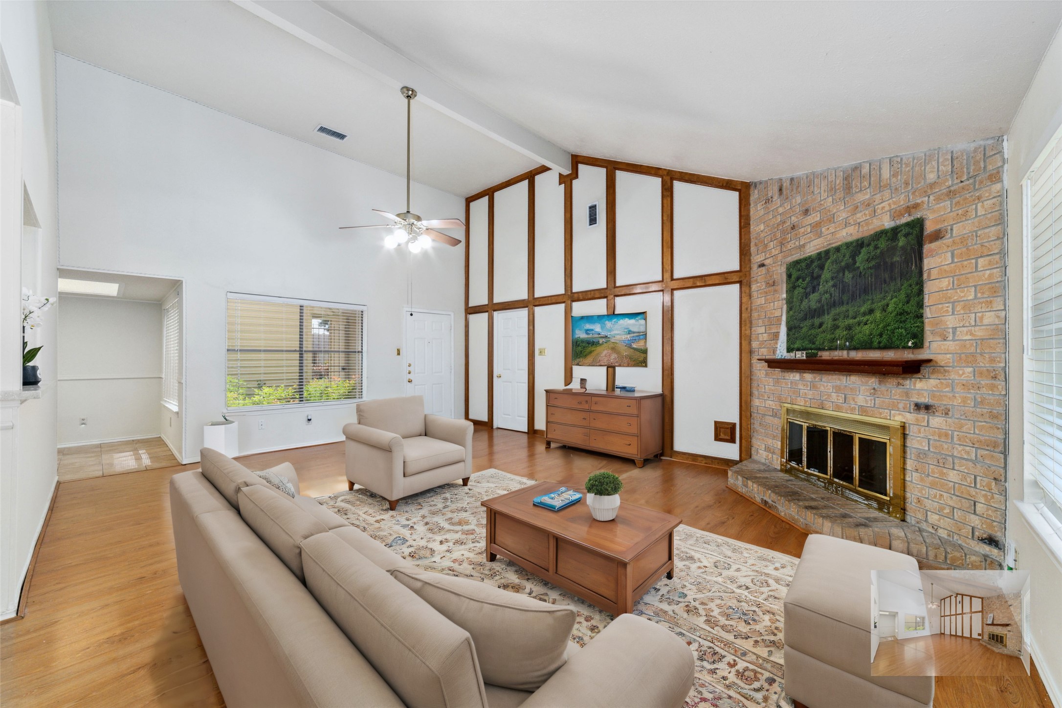 14210 Swanfield Drive, Houston, TX 77083