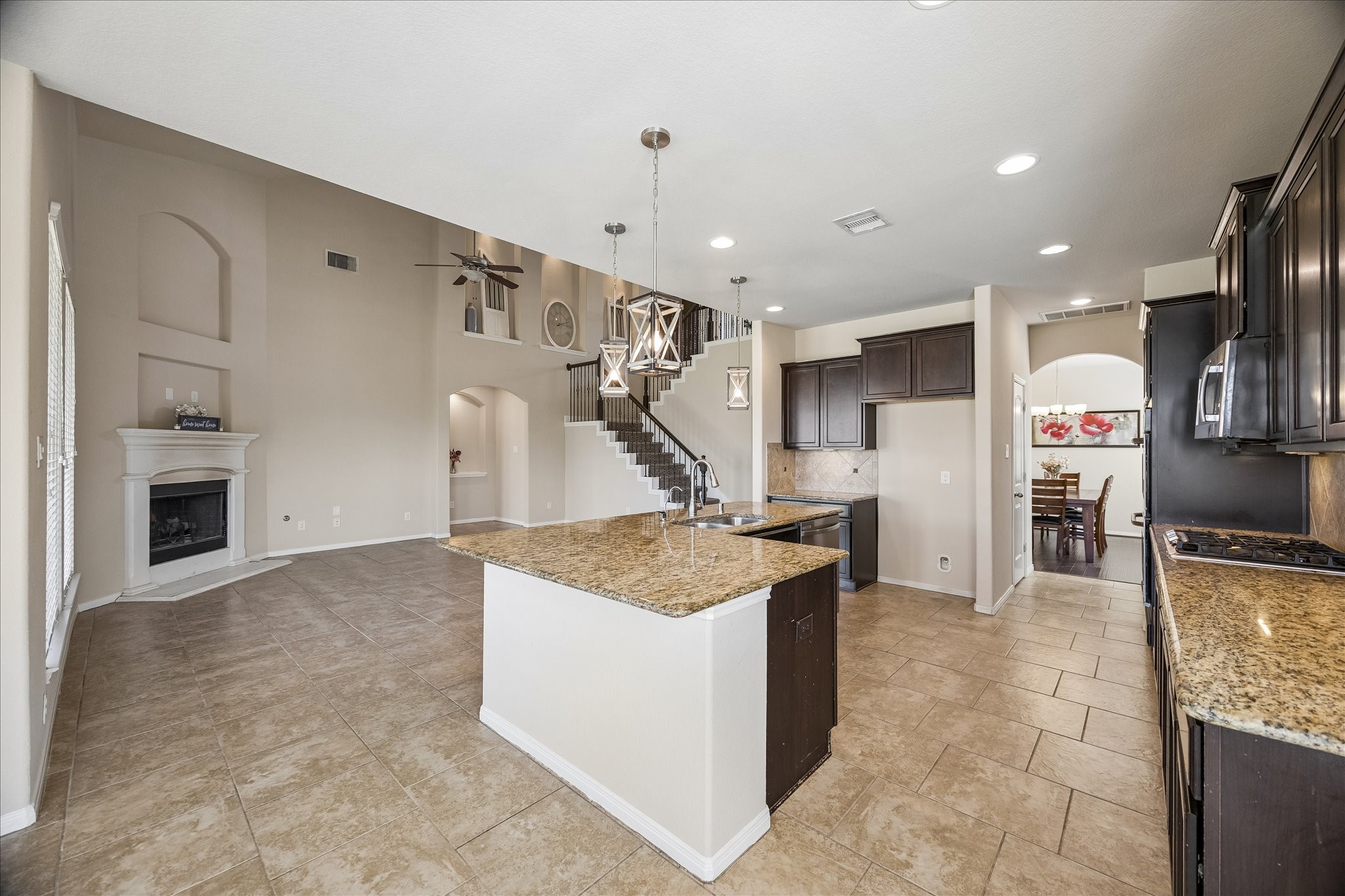10018 Mahaffey Road, Tomball, TX 77375