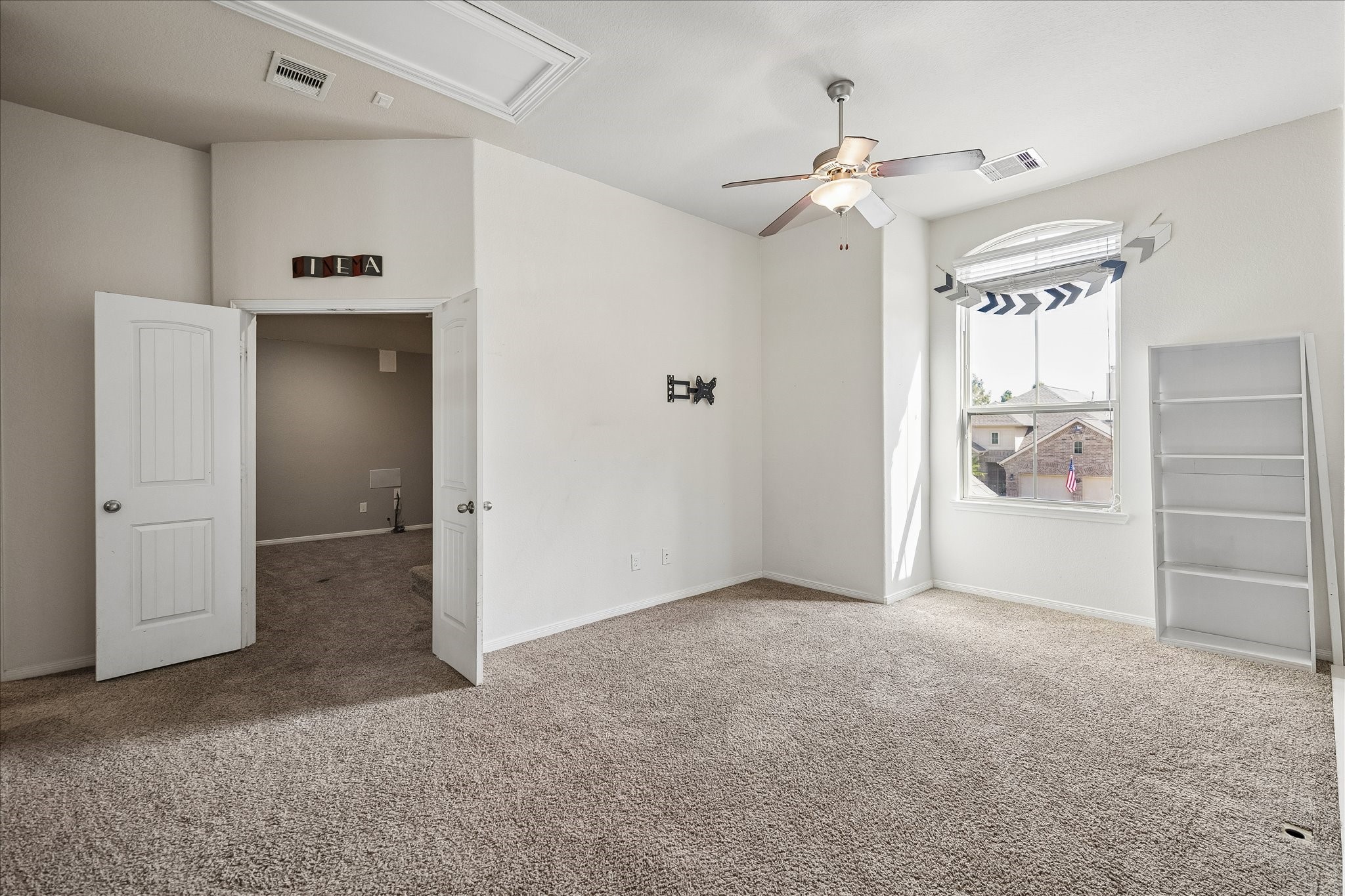 10018 Mahaffey Road, Tomball, TX 77375