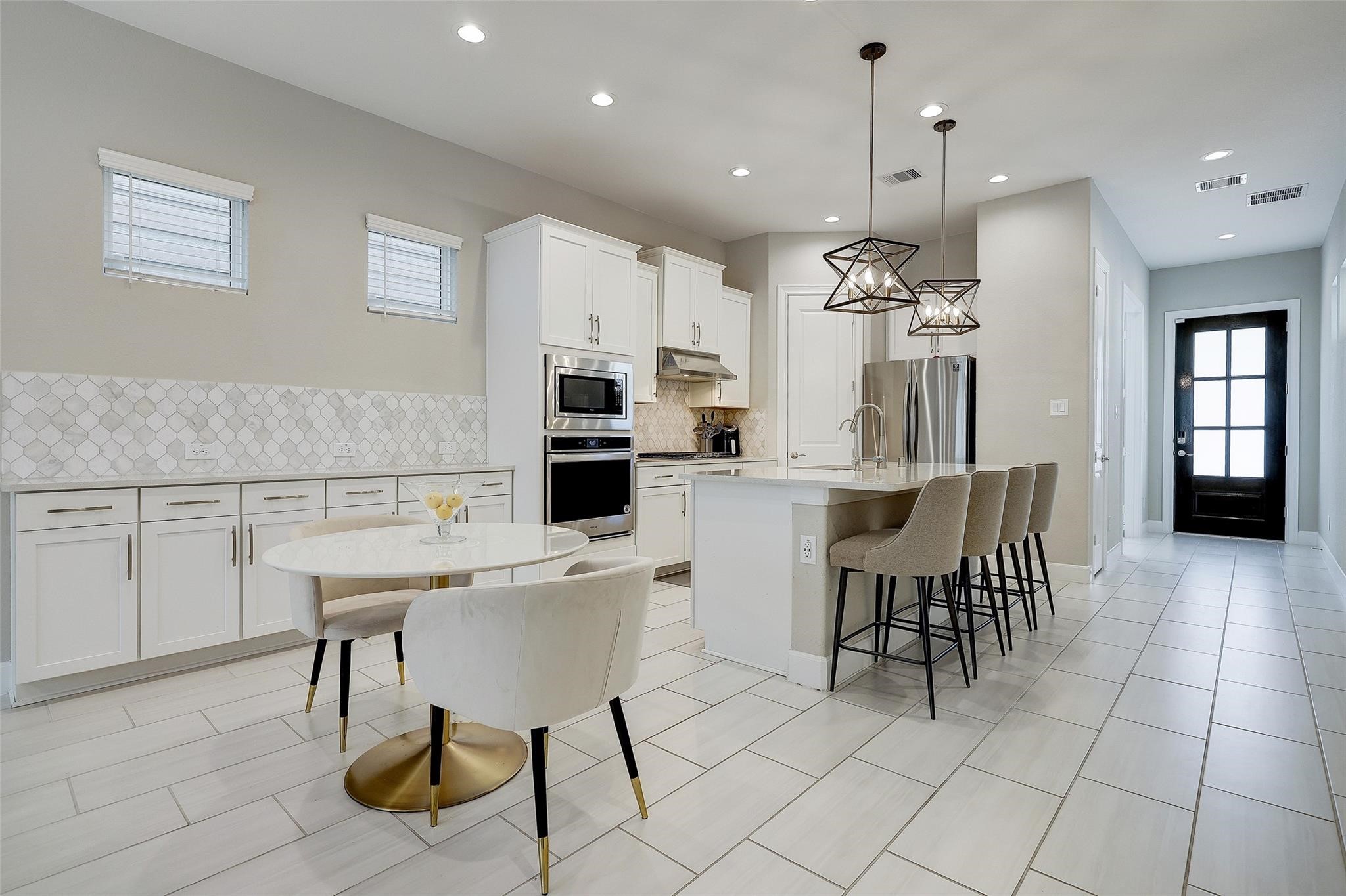 9923 Granary Mill Place, Houston, TX 77080 9923 Granary Mill Place, Houston, TX 77080