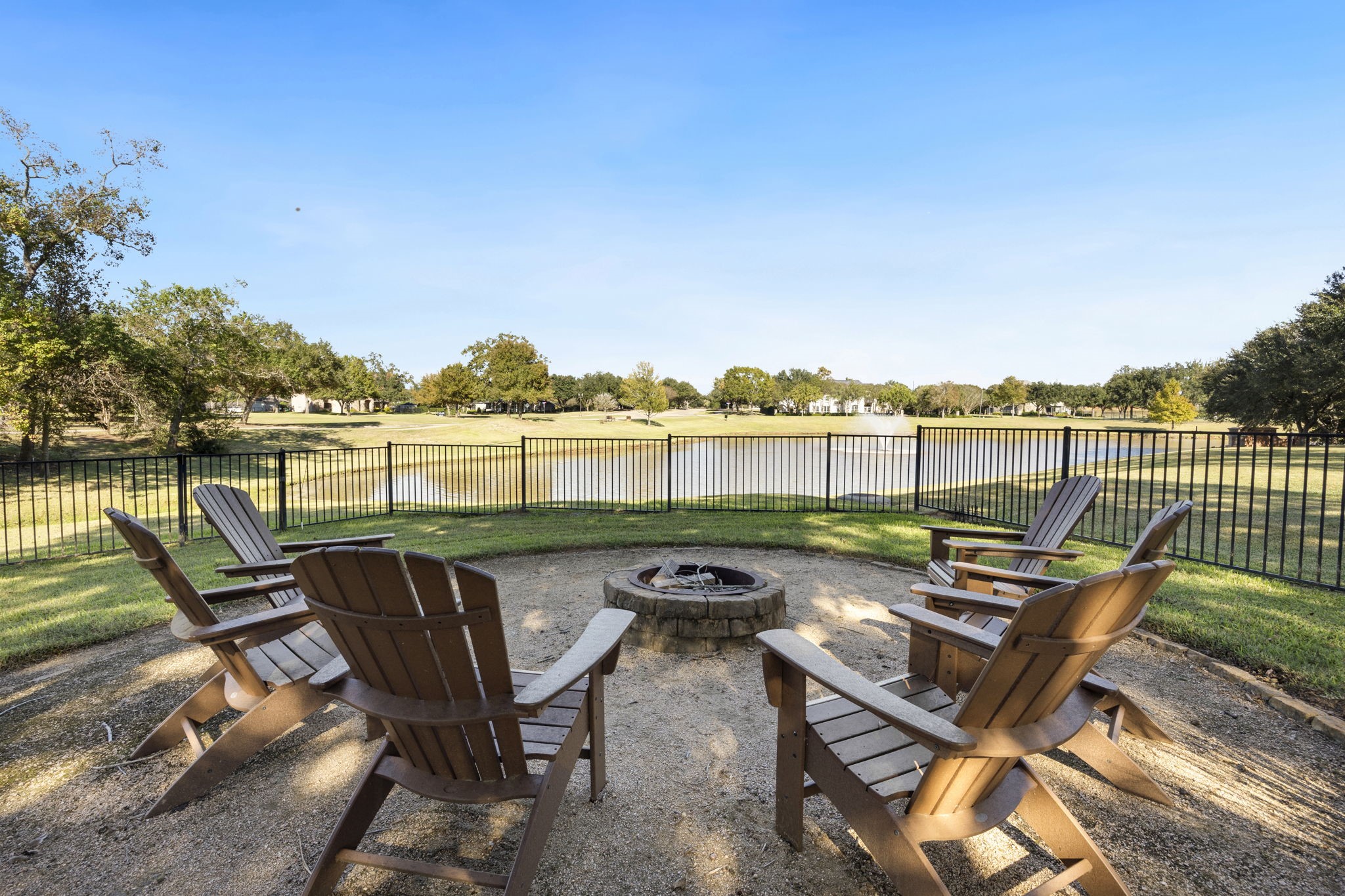22 Parsonage Cove, Missouri City, TX 77459