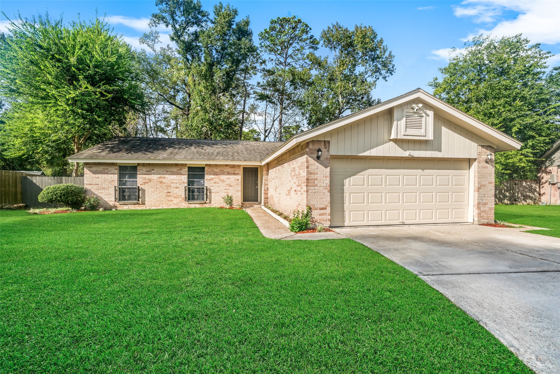 19603 Swiftbrook Drive, Humble, TX 77346