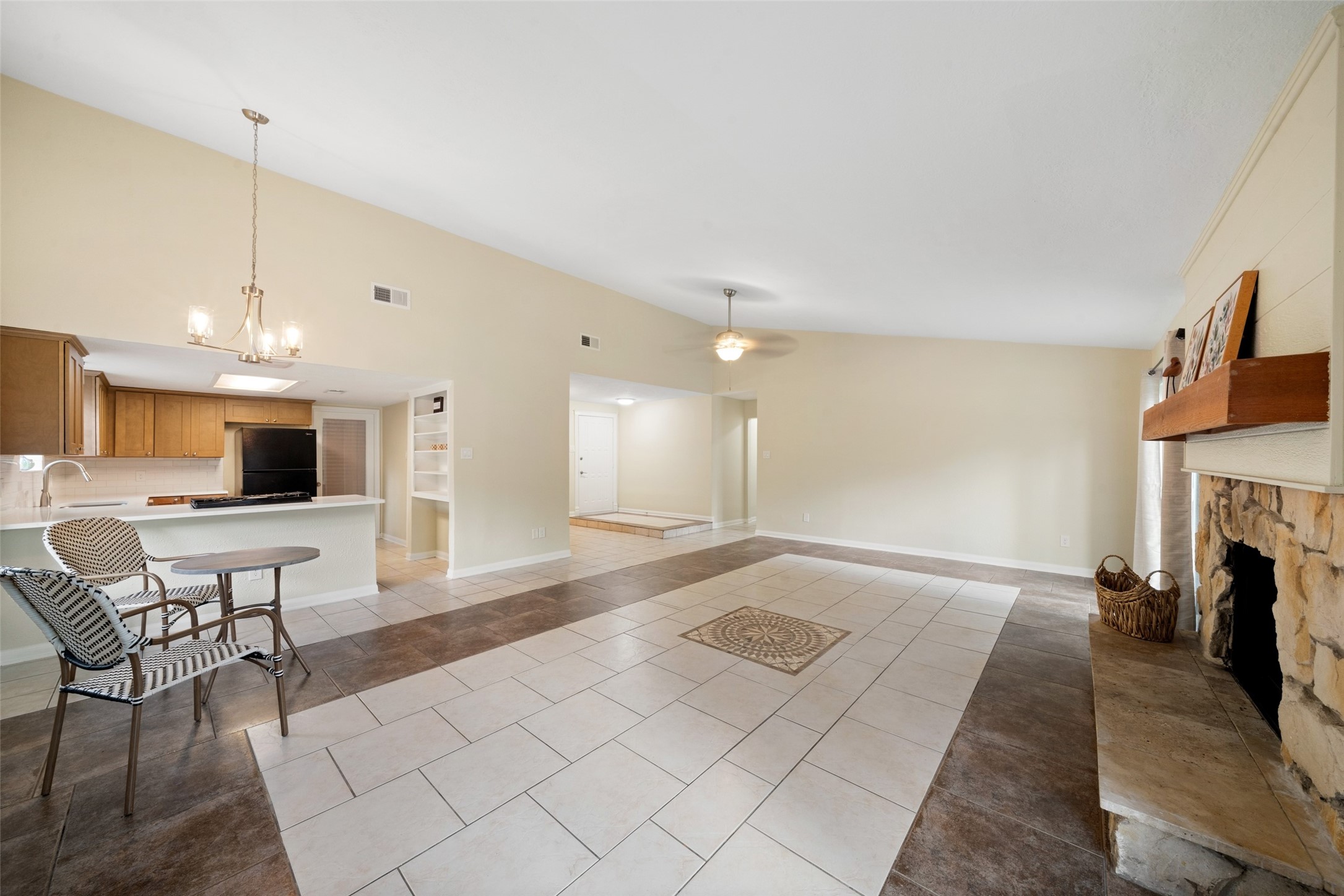 19603 Swiftbrook Drive, Humble, TX 77346