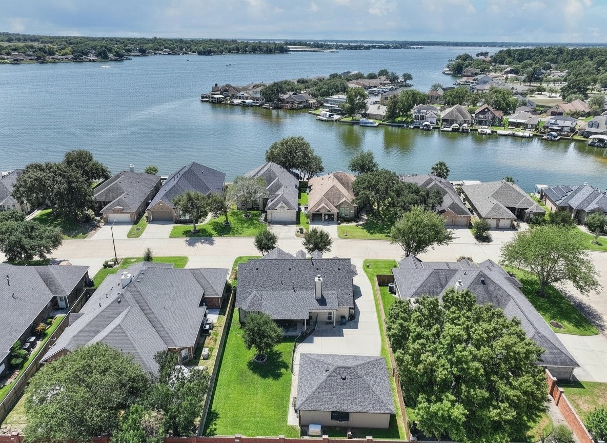 13638 Lakeside Place Drive, Willis, TX 77318 13638 Lakeside Place Drive, Willis, TX 77318