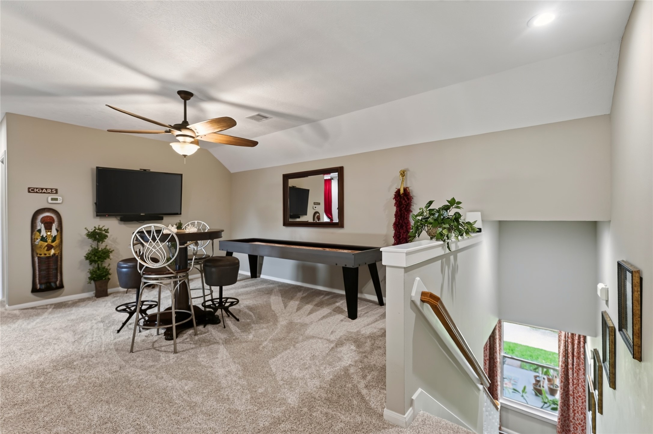 13638 Lakeside Place Drive, Willis, TX 77318