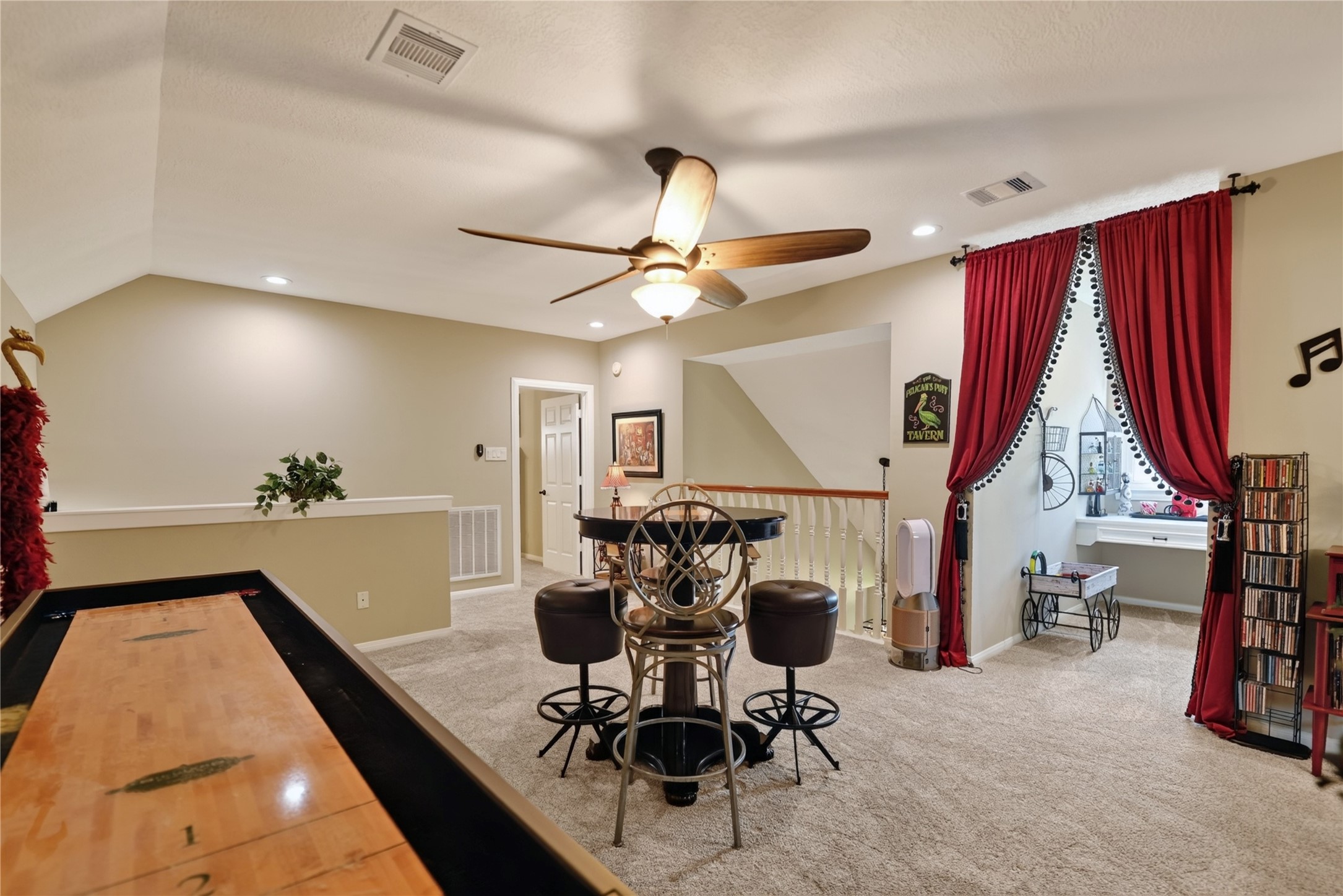 13638 Lakeside Place Drive, Willis, TX 77318
