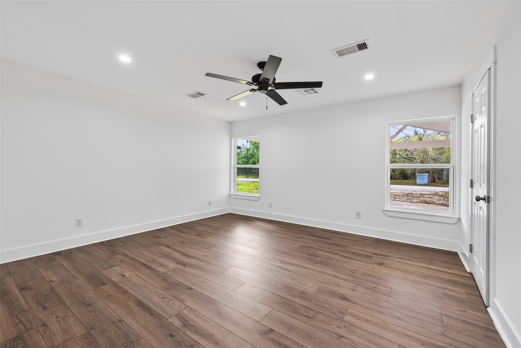 2311 8th Street, Liverpool, TX 77577
