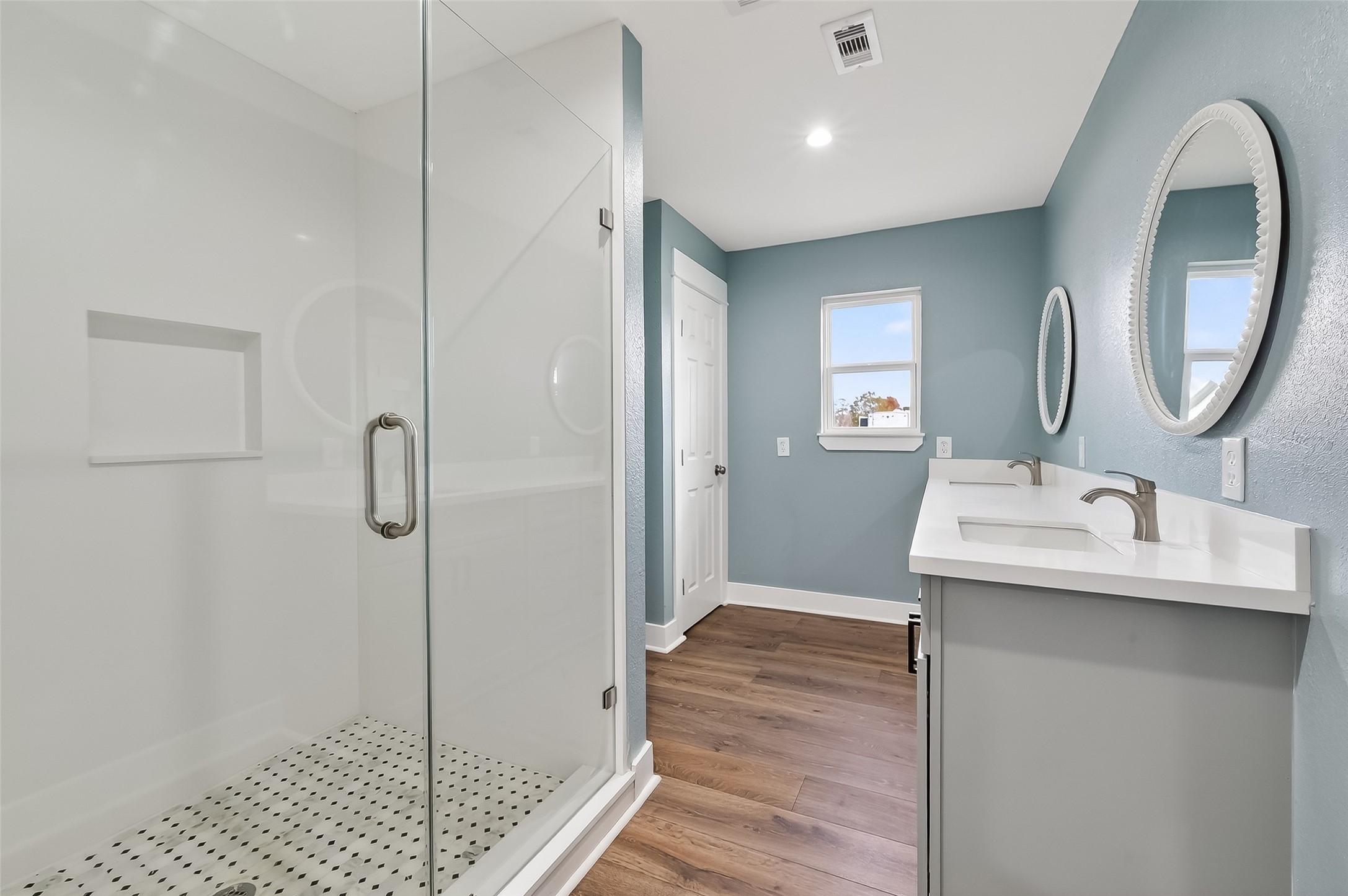 2311 8th Street, Liverpool, TX 77577