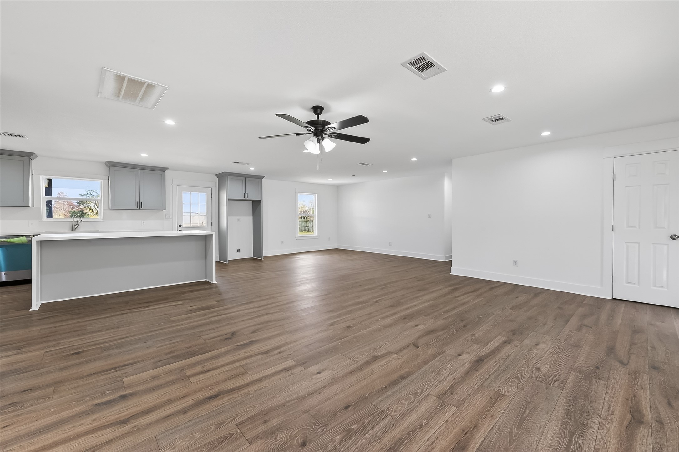 2311 8th Street, Liverpool, TX 77577