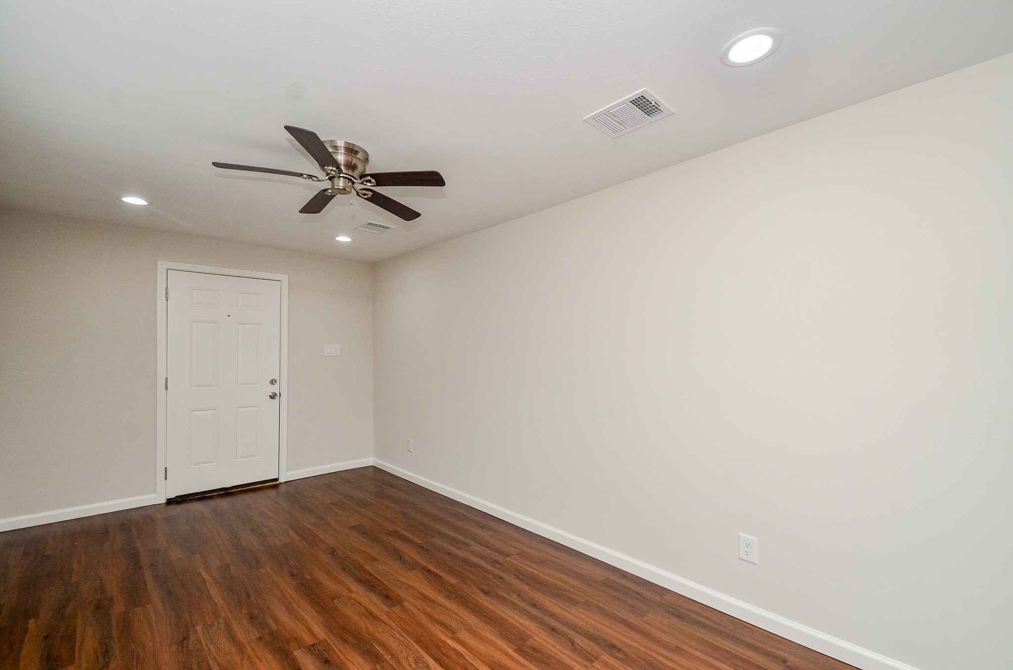 6425 Sidney Street, Houston, TX 77021
