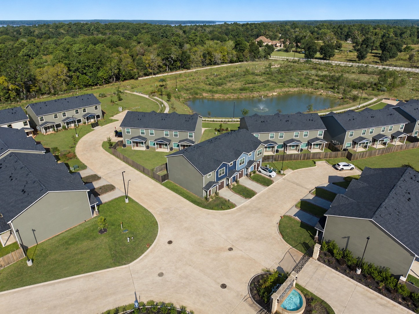 14010 Longstreet Road W, #7B, Willis, TX 77318
