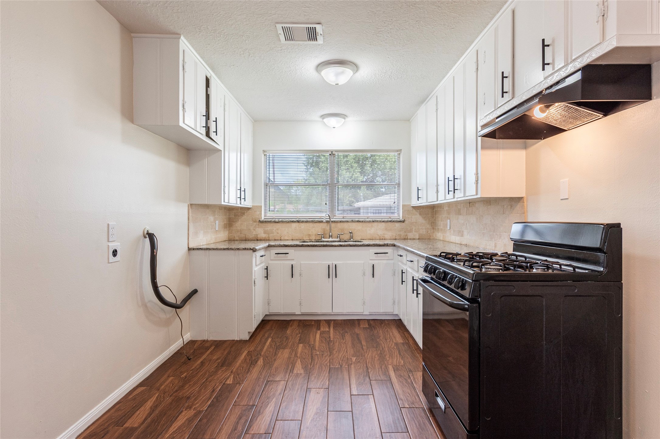 524 Delta Street, Pasadena, TX 77506