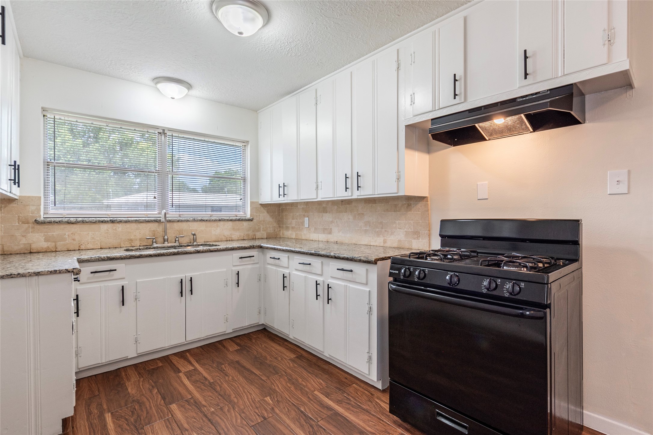 524 Delta Street, Pasadena, TX 77506